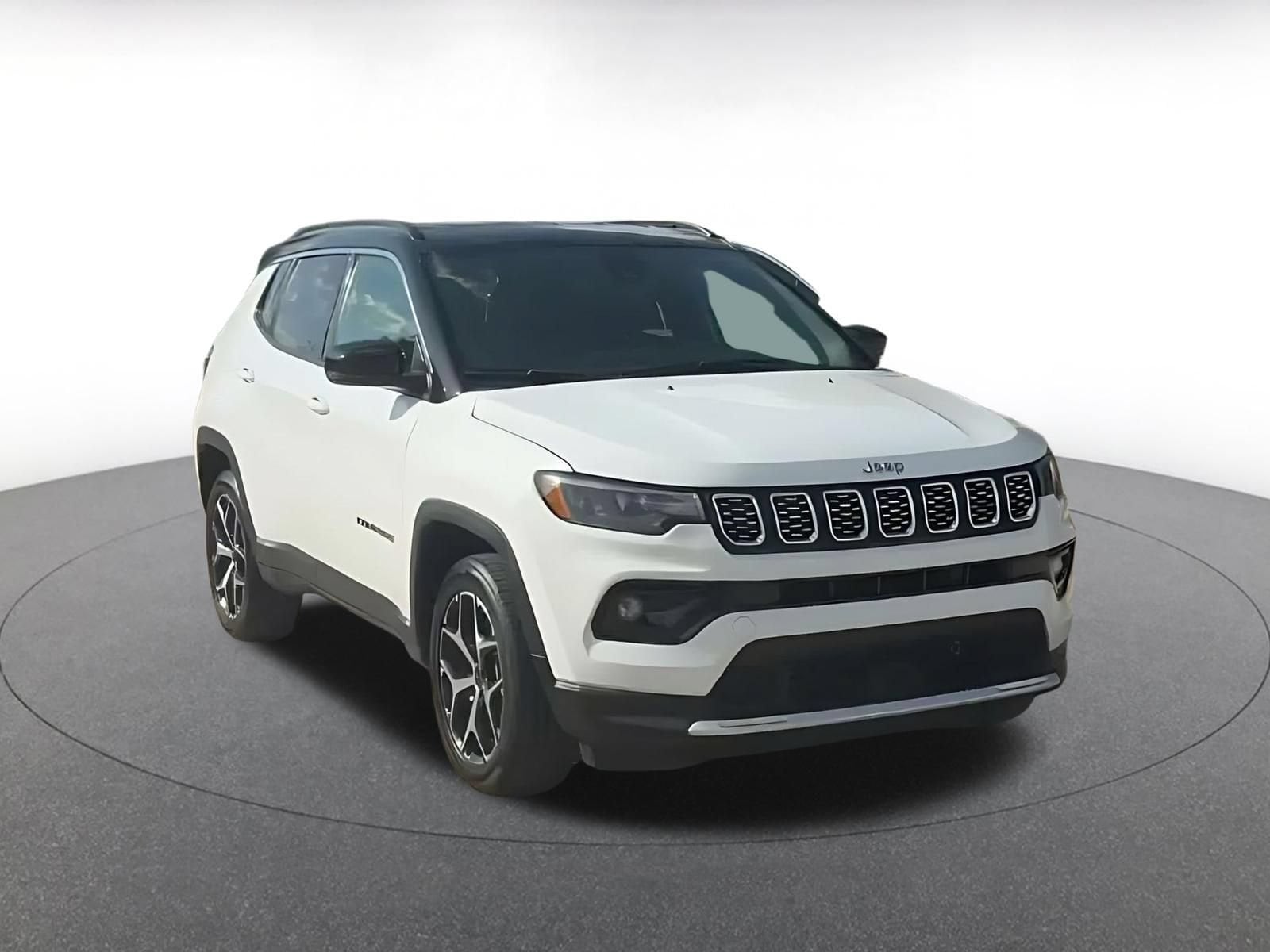 Thumbnail: 2025 Jeep Compass - 3