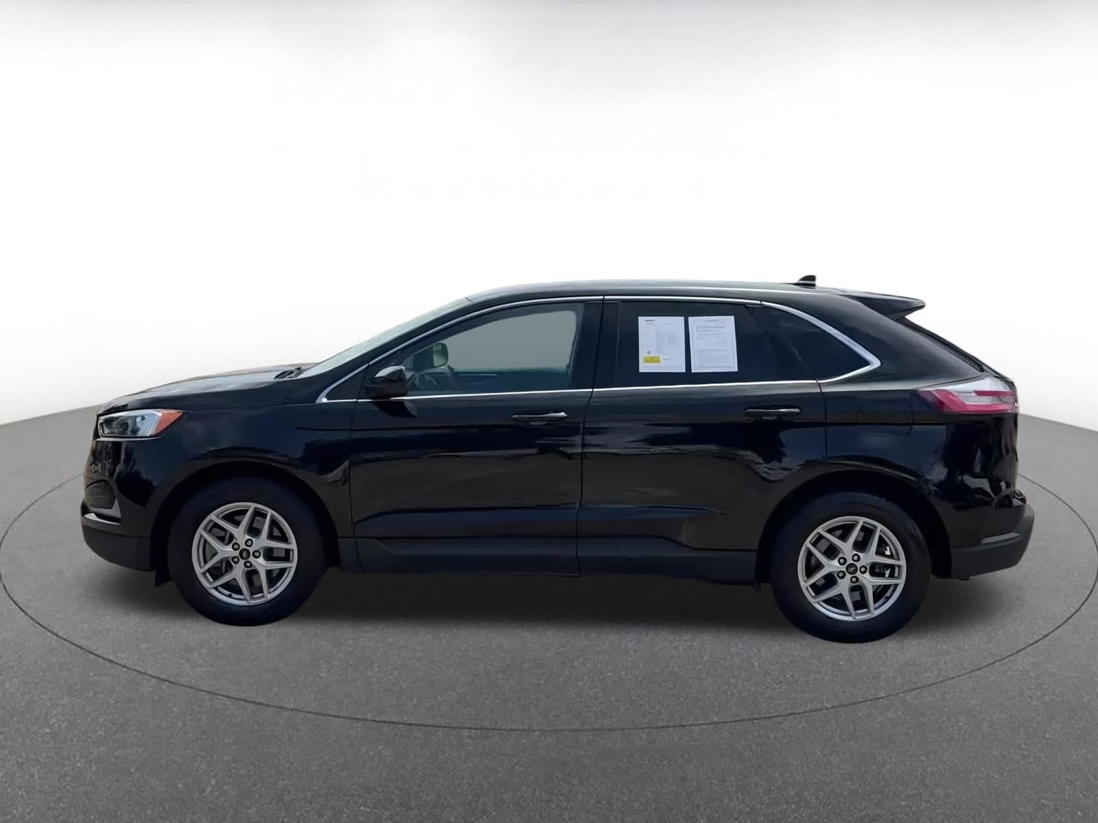 Thumbnail: 2024 Ford Edge - 10