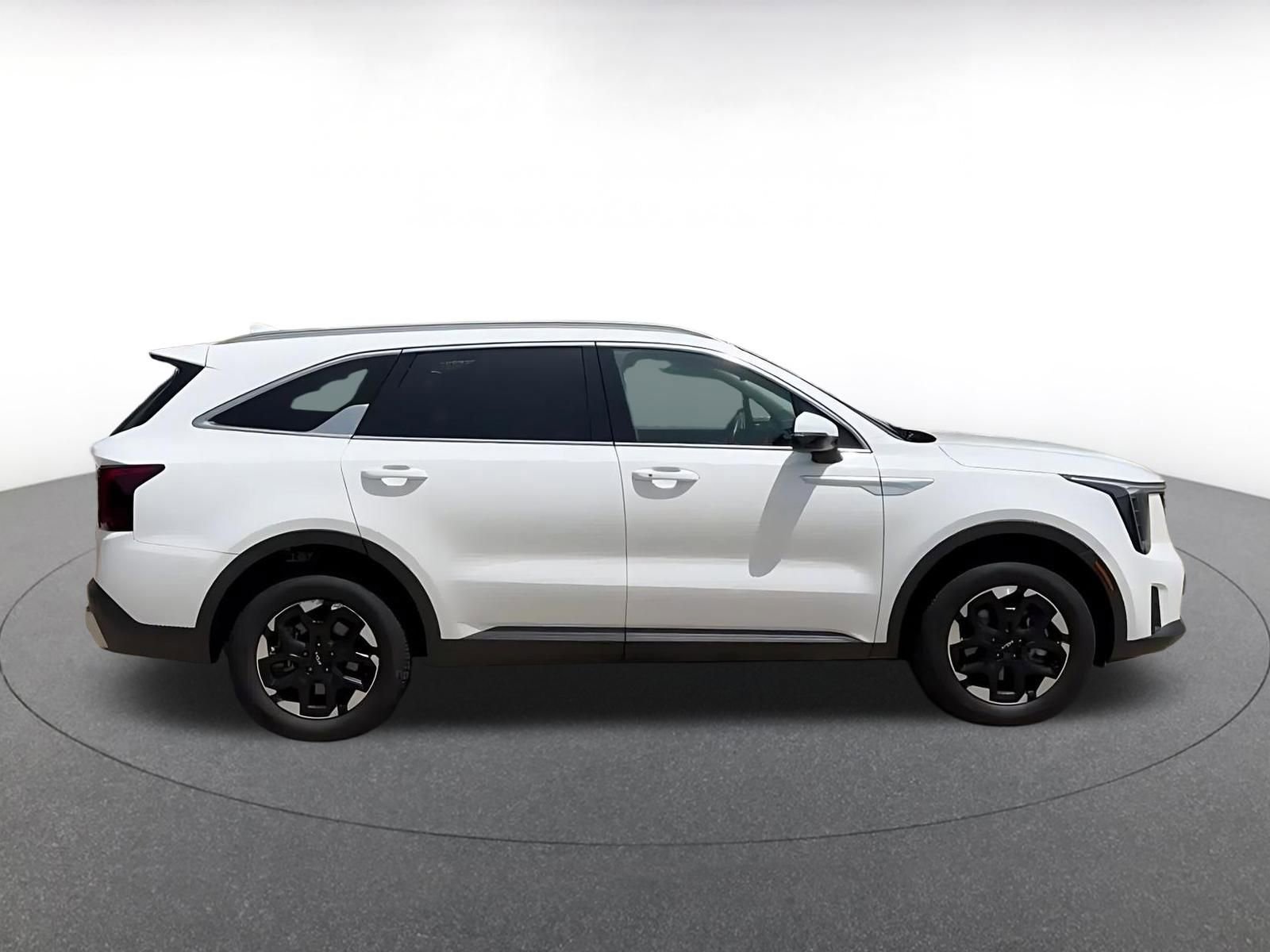 Thumbnail: 2024 Kia Sorento - 16