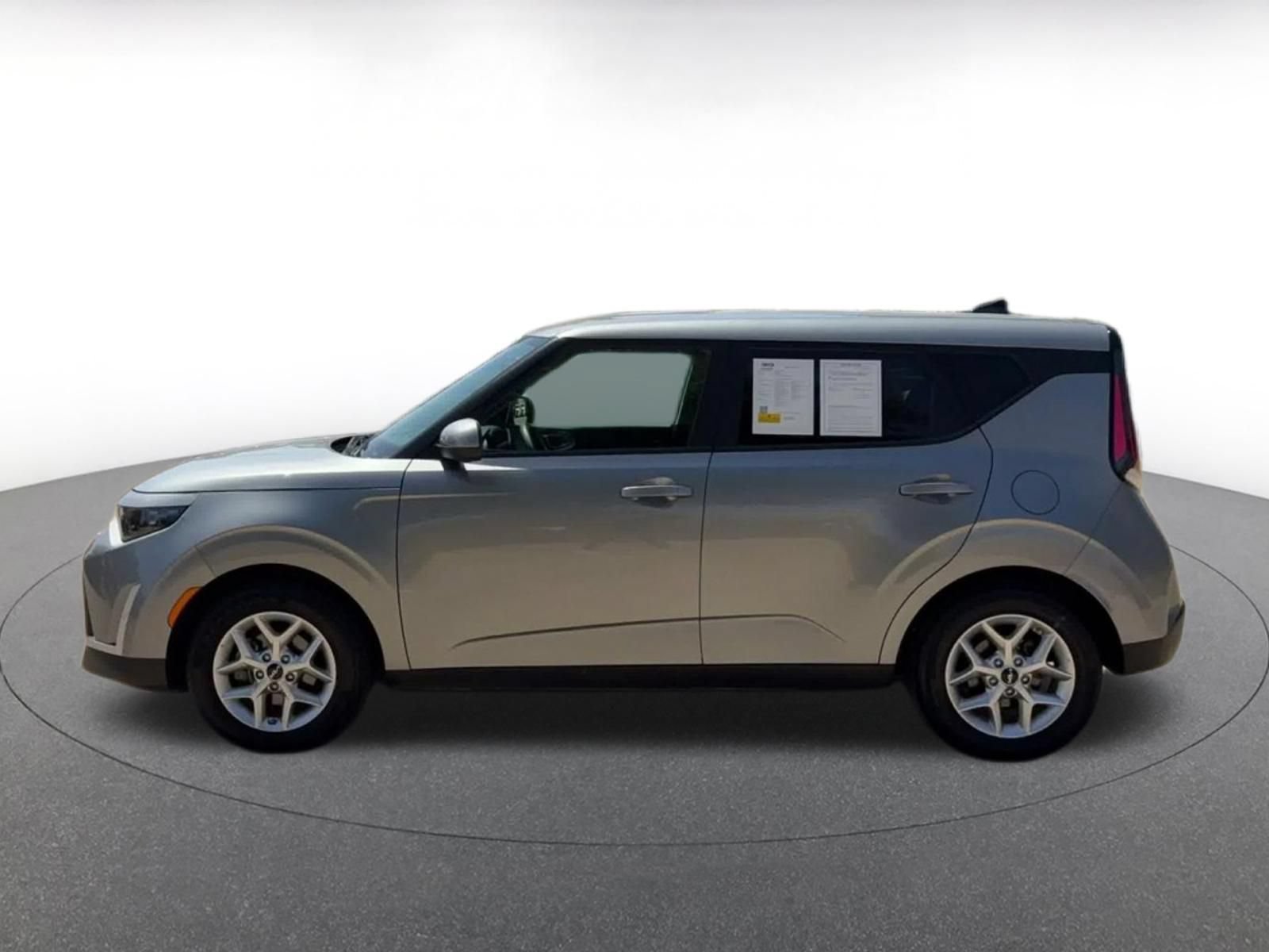 Thumbnail: 2025 Kia Soul - 8