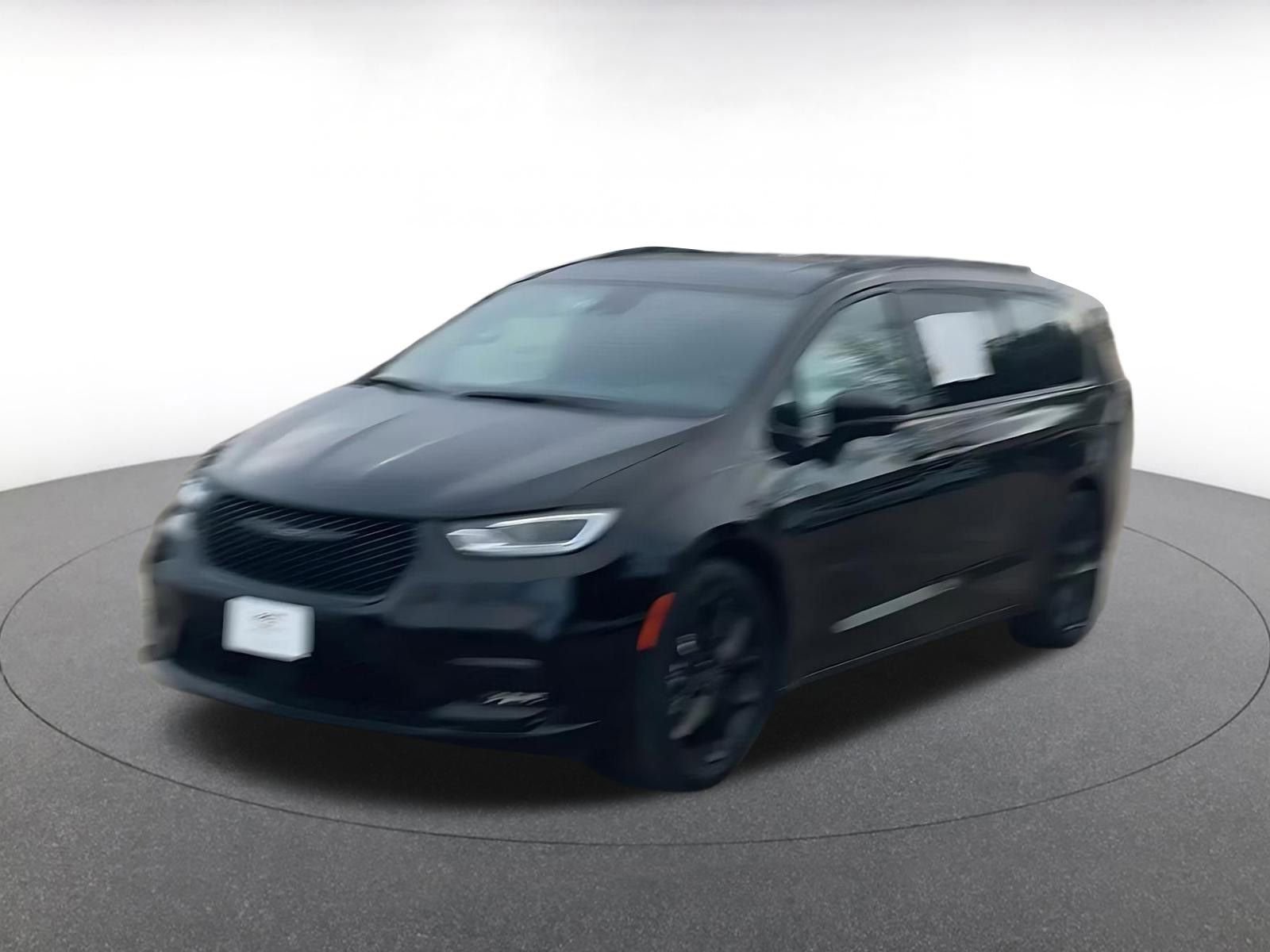 Thumbnail: 2025 Chrysler Pacifica - 7