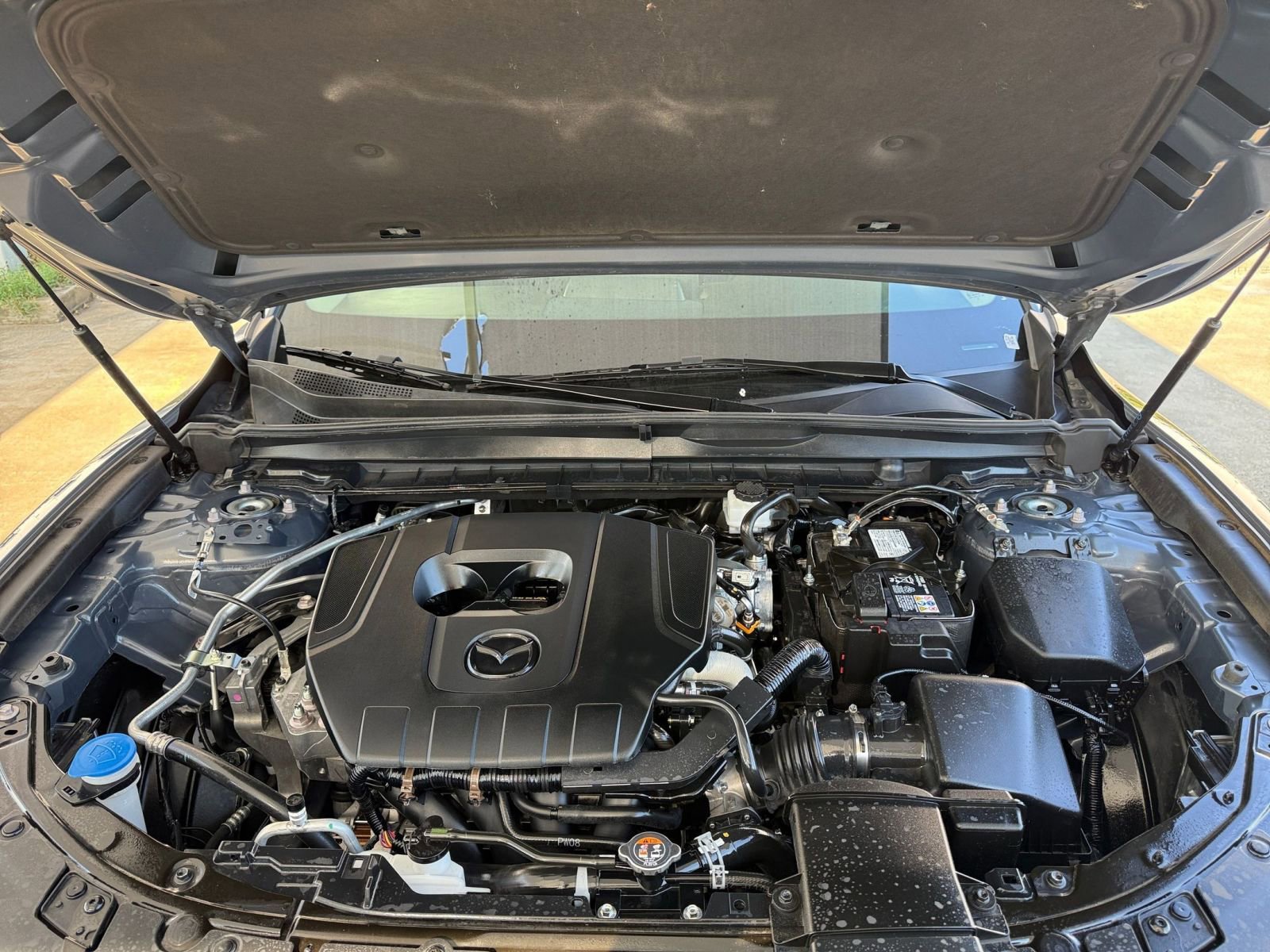 Thumbnail: 2025 Mazda CX-50 - 32