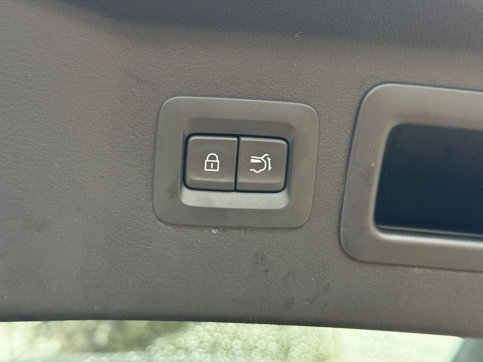 Thumbnail: 2025 Mazda CX-90 - 24