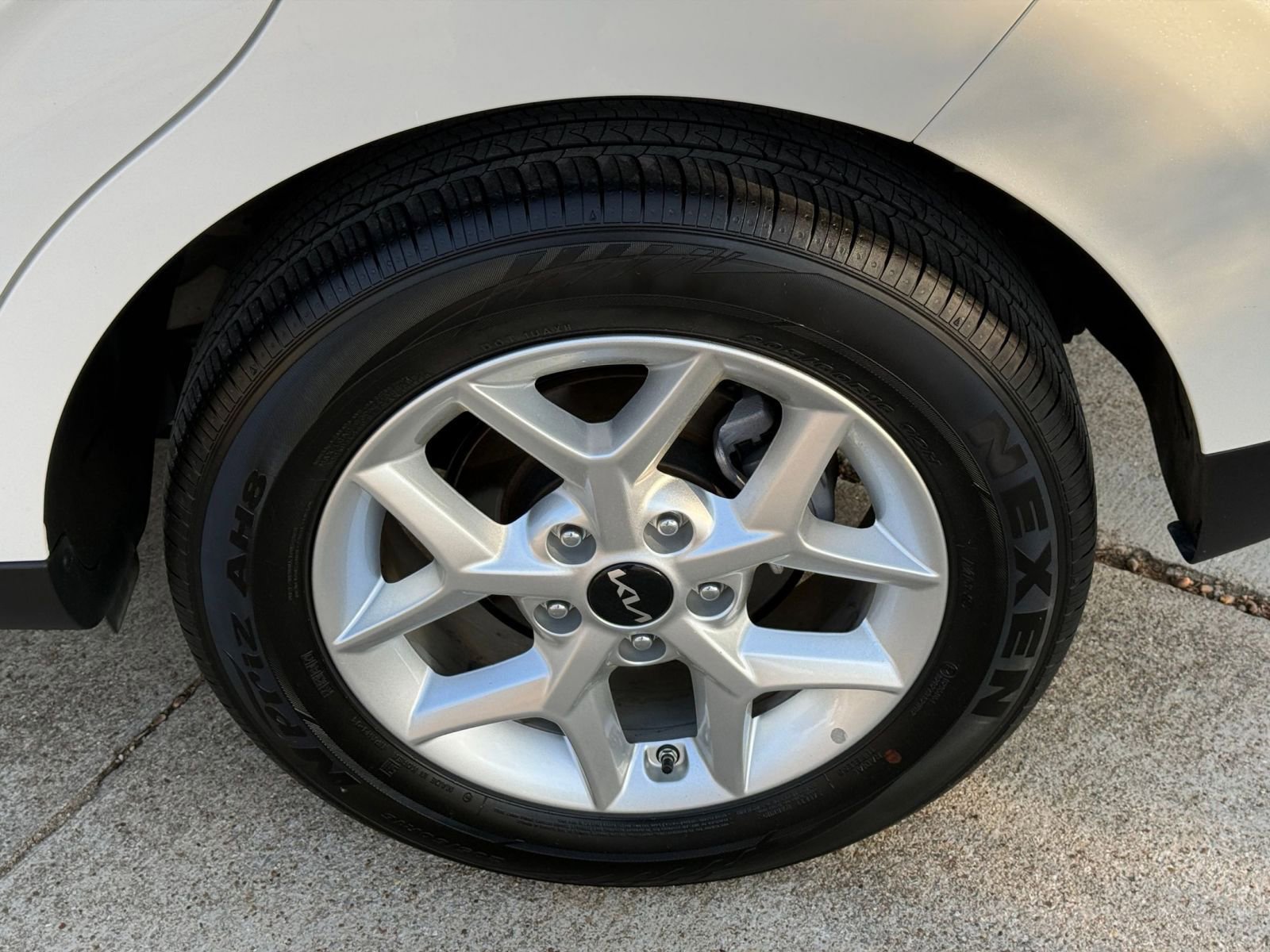 Thumbnail: 2025 Kia Soul - 30