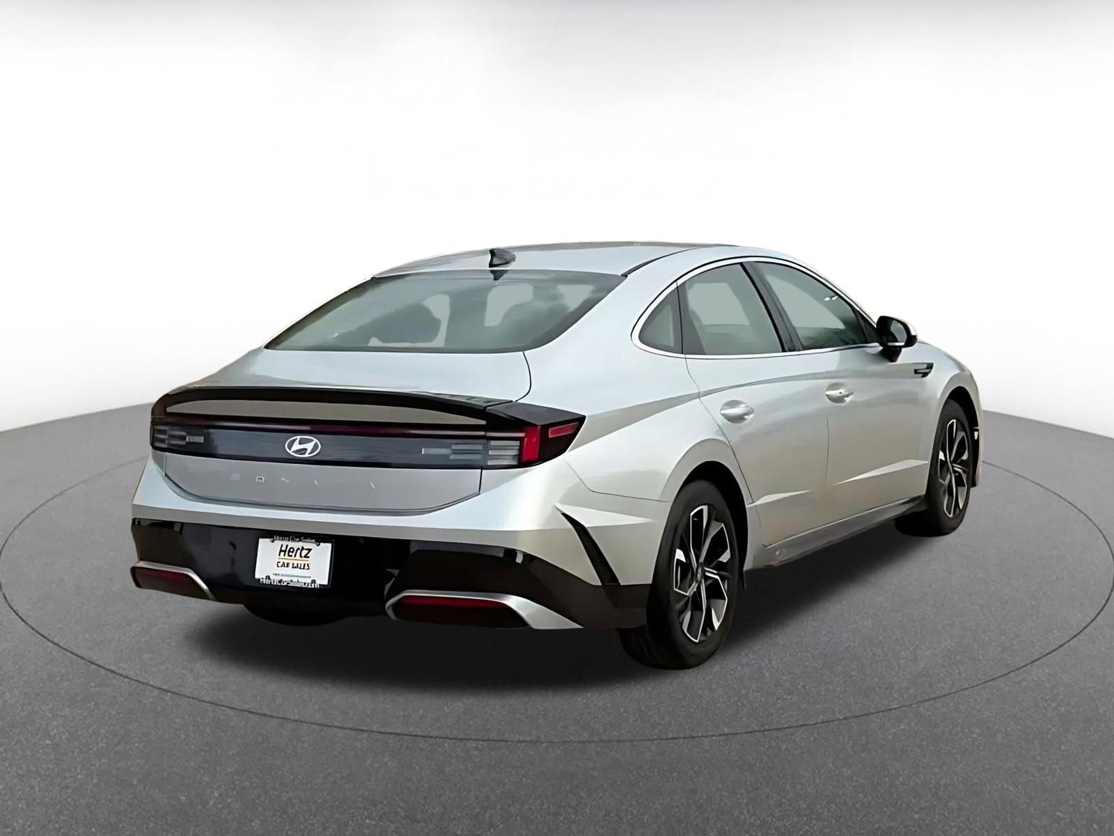 Thumbnail: 2025 Hyundai Sonata - 14