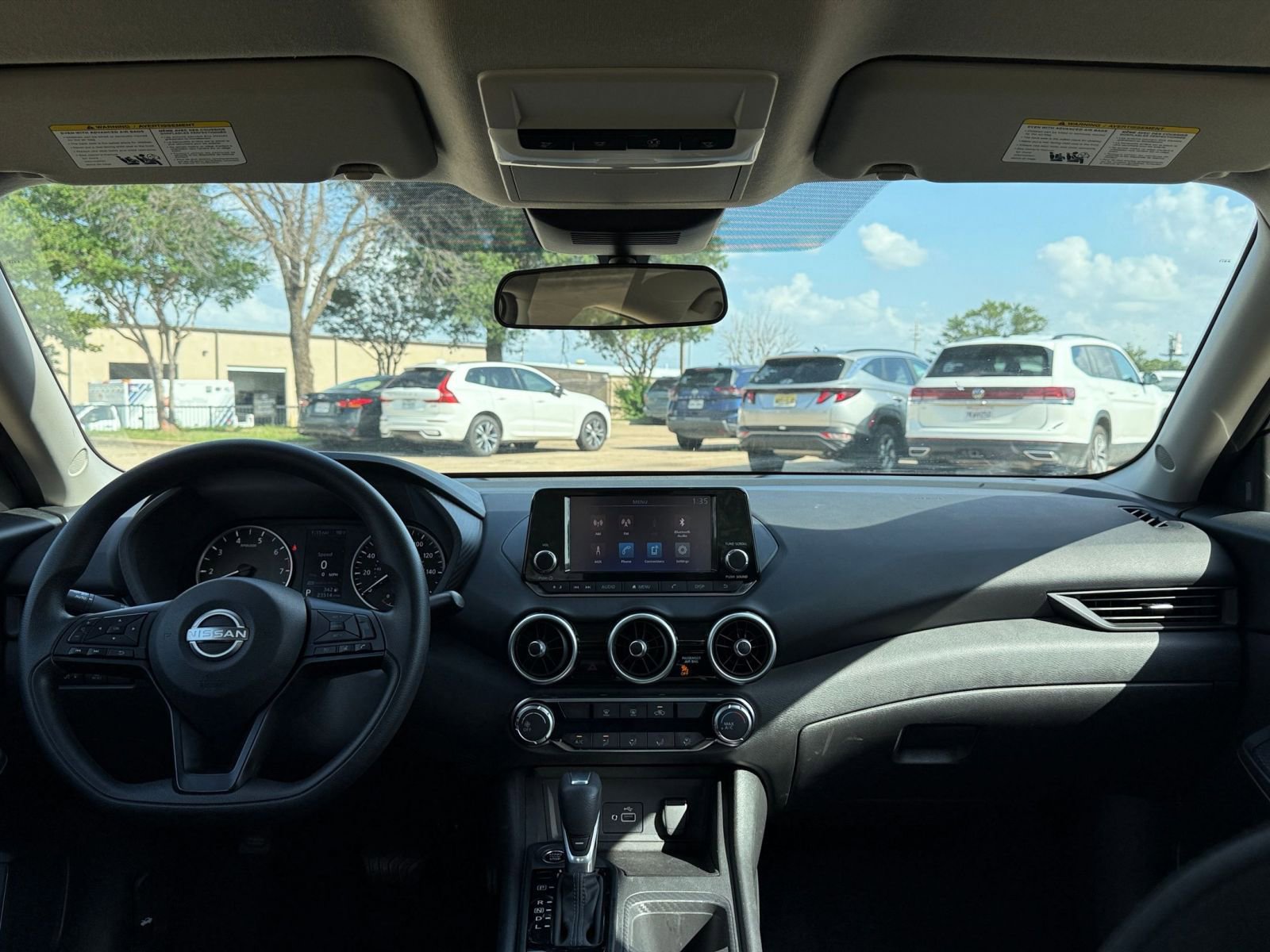 Thumbnail: 2025 Nissan Sentra - 33