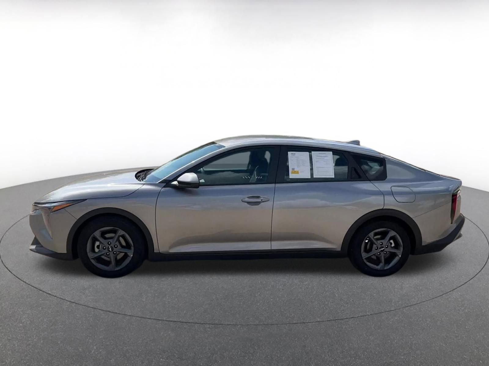 Thumbnail: 2025 Kia K4 - 9