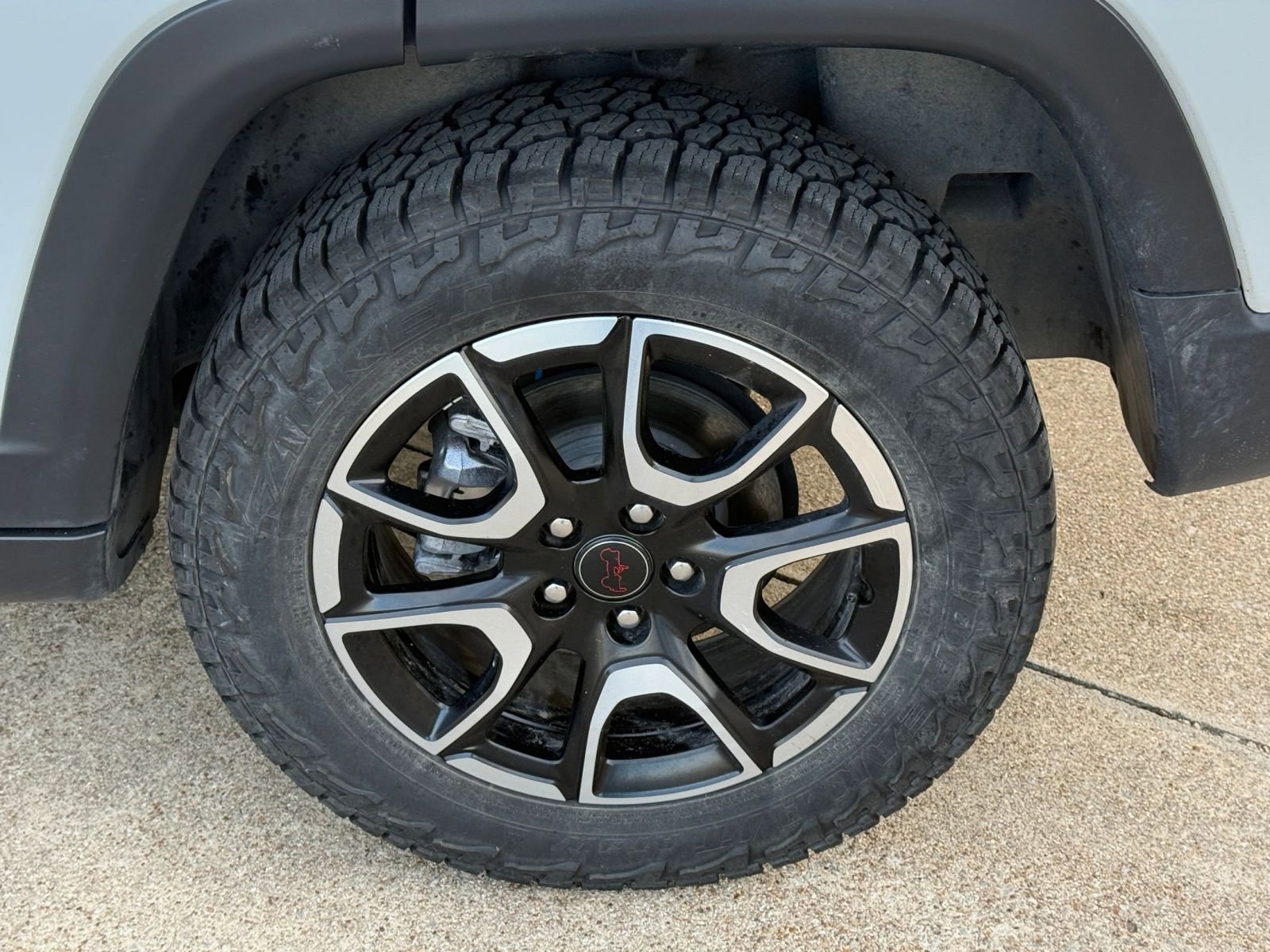 Thumbnail: 2025 Jeep Compass - 30