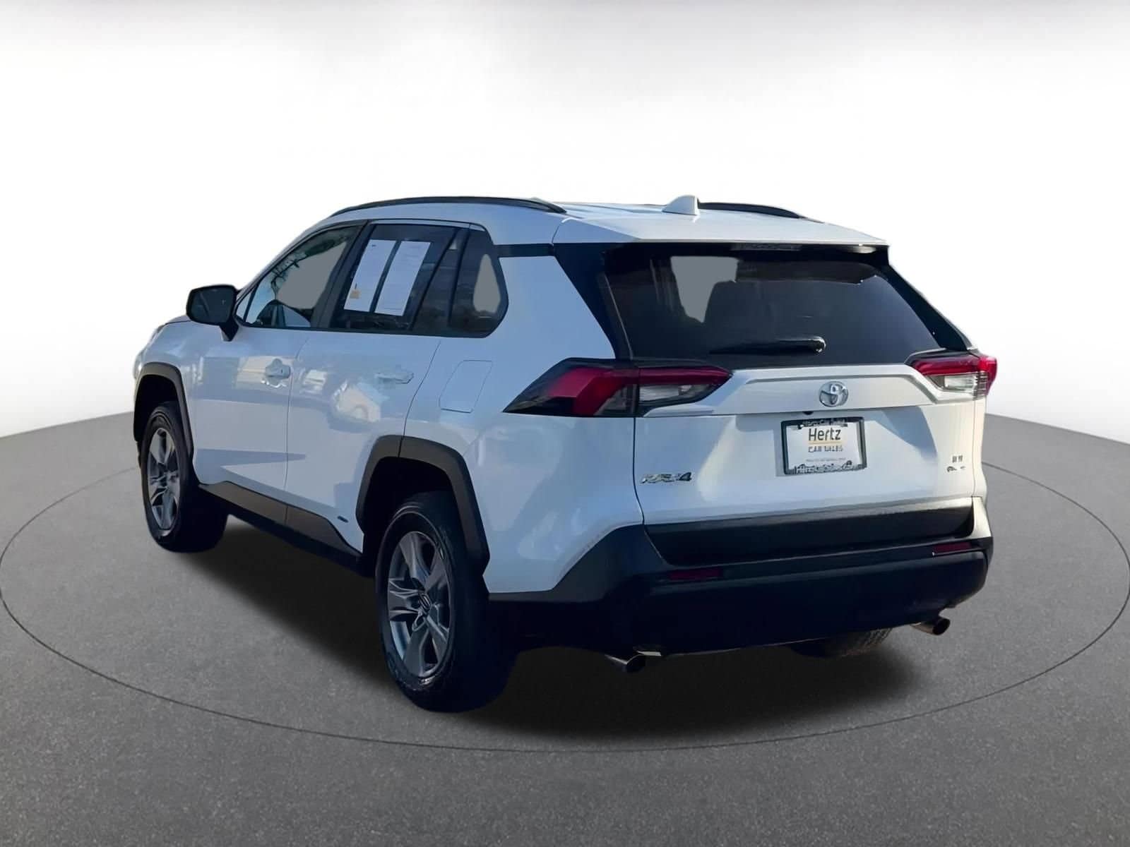 Thumbnail: 2025 Toyota RAV4 - 10