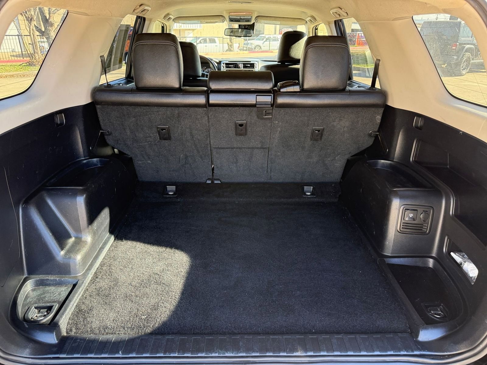 Thumbnail: 2024 Toyota 4Runner - 31