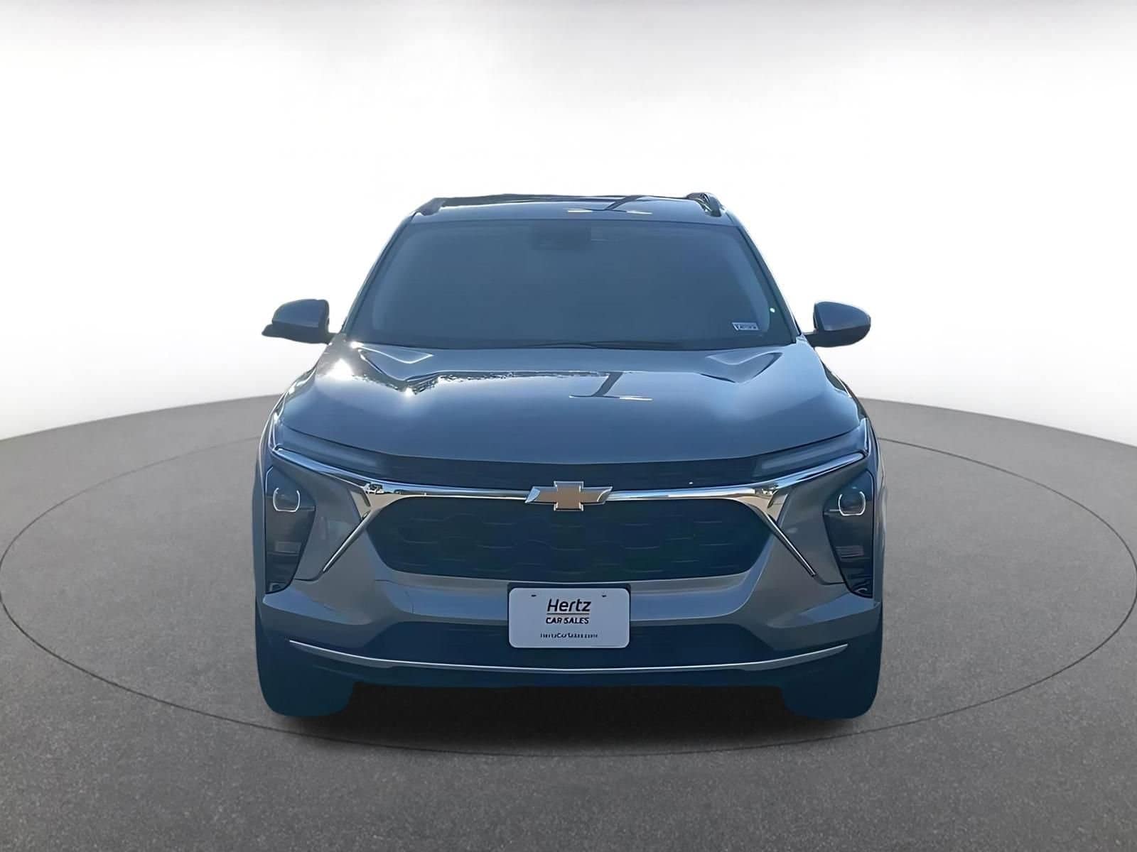 Thumbnail: 2025 Chevrolet Trax - 4