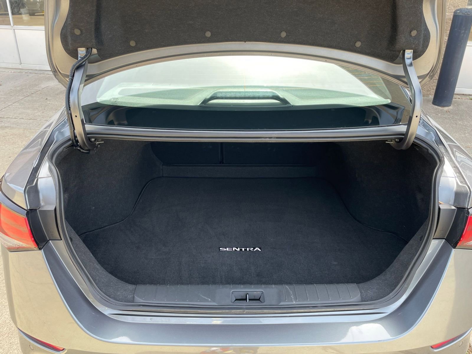 Thumbnail: 2025 Nissan Sentra - 34