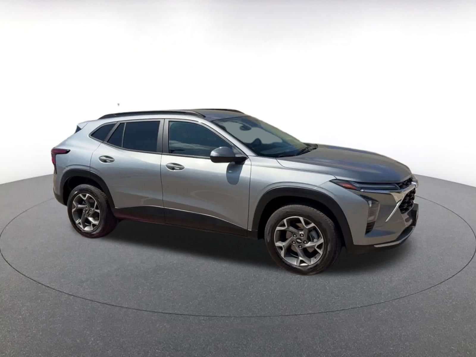 Thumbnail: 2025 Chevrolet Trax - 2