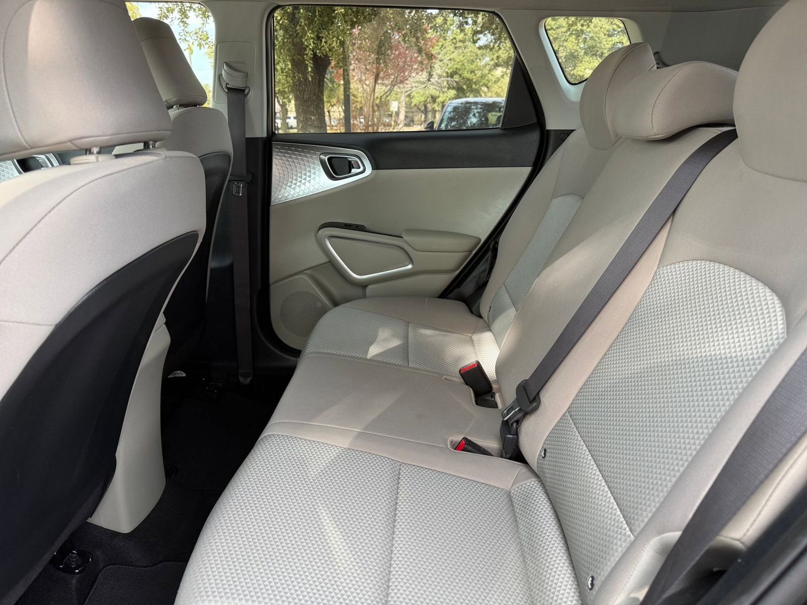 Thumbnail: 2025 Kia Soul - 25