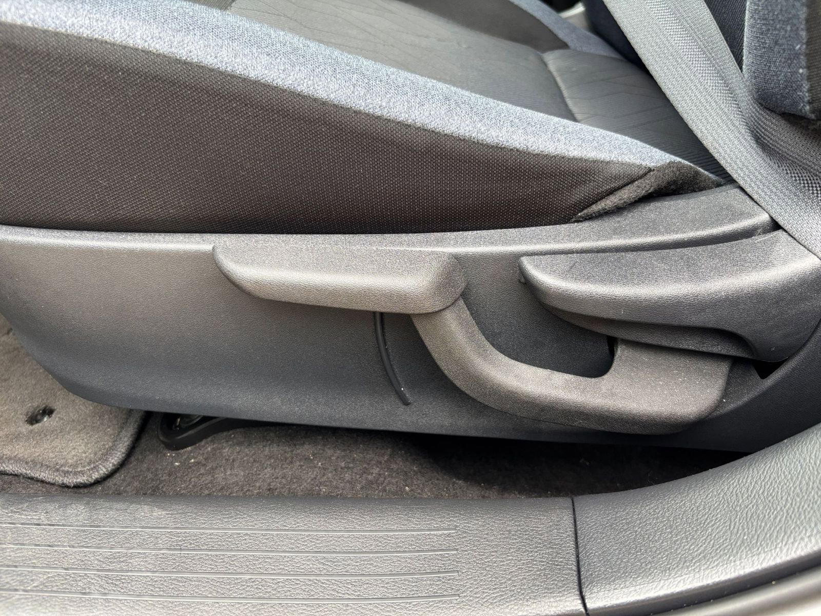 Thumbnail: 2025 Nissan Versa - 23