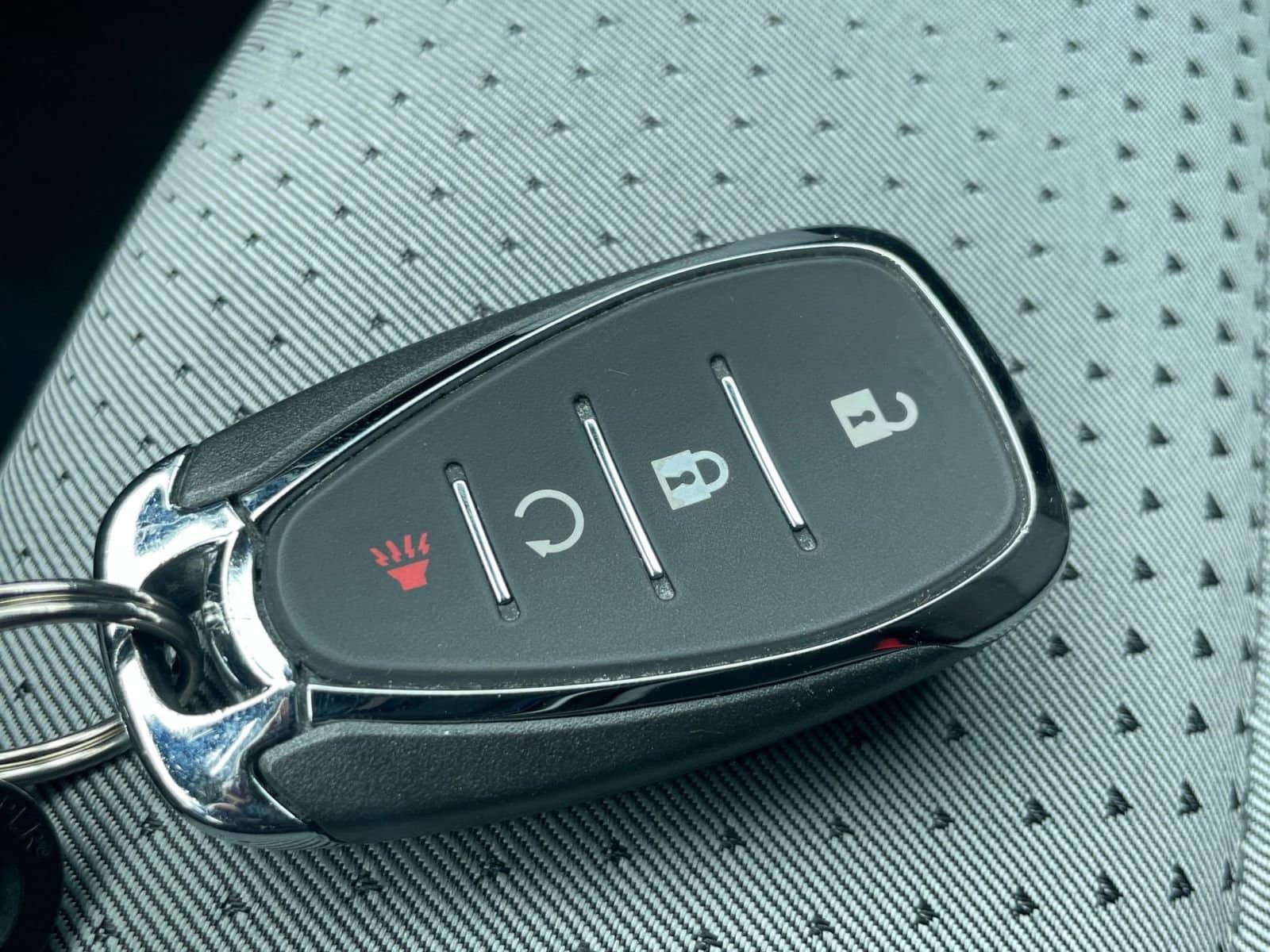 Thumbnail: 2025 Chevrolet Trax - 28