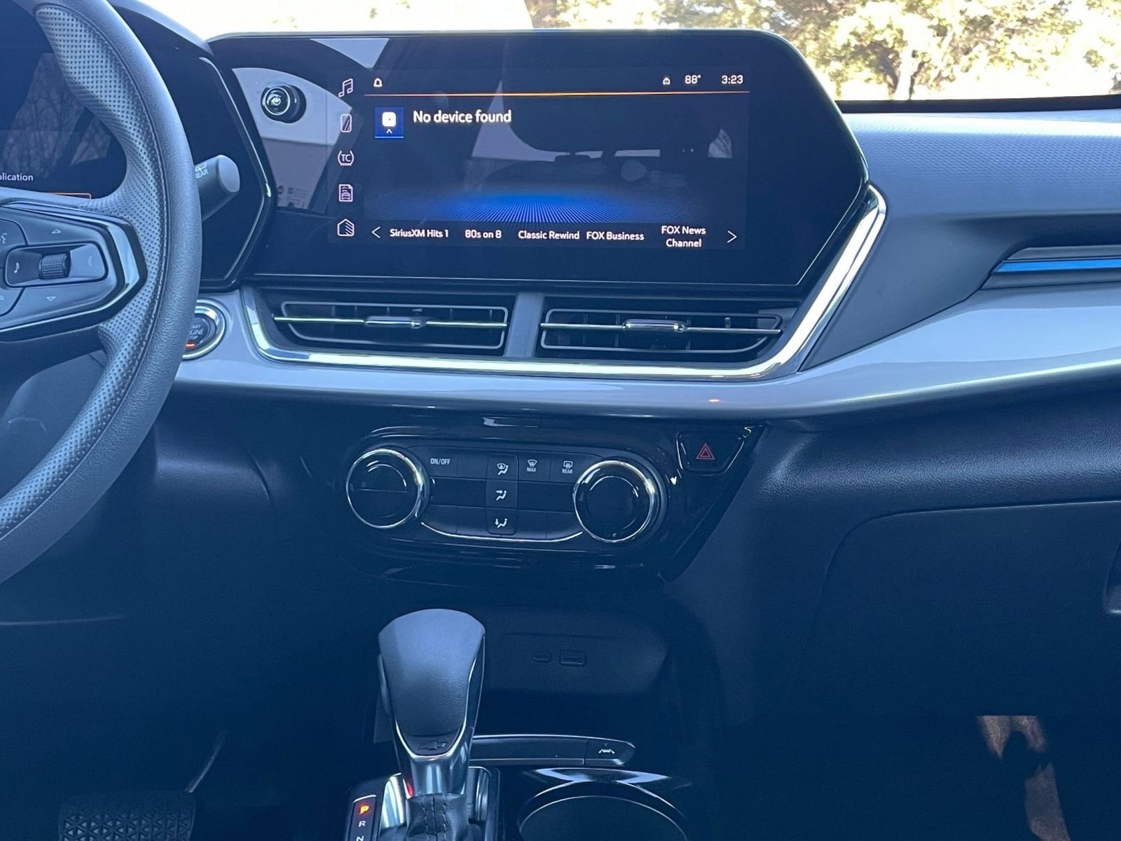 Thumbnail: 2025 Chevrolet Trax - 18