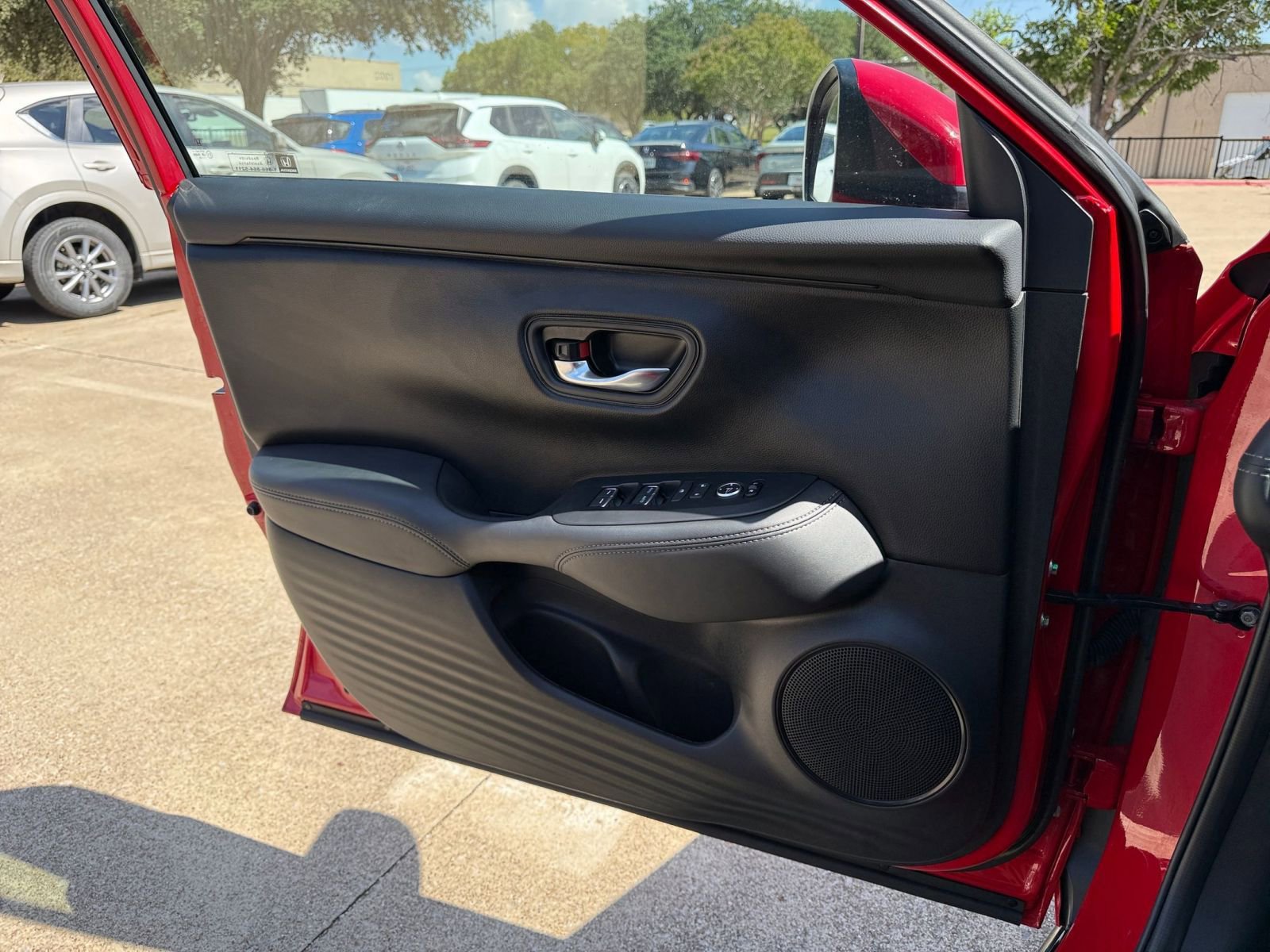 Thumbnail: 2025 Honda HR-V - 20