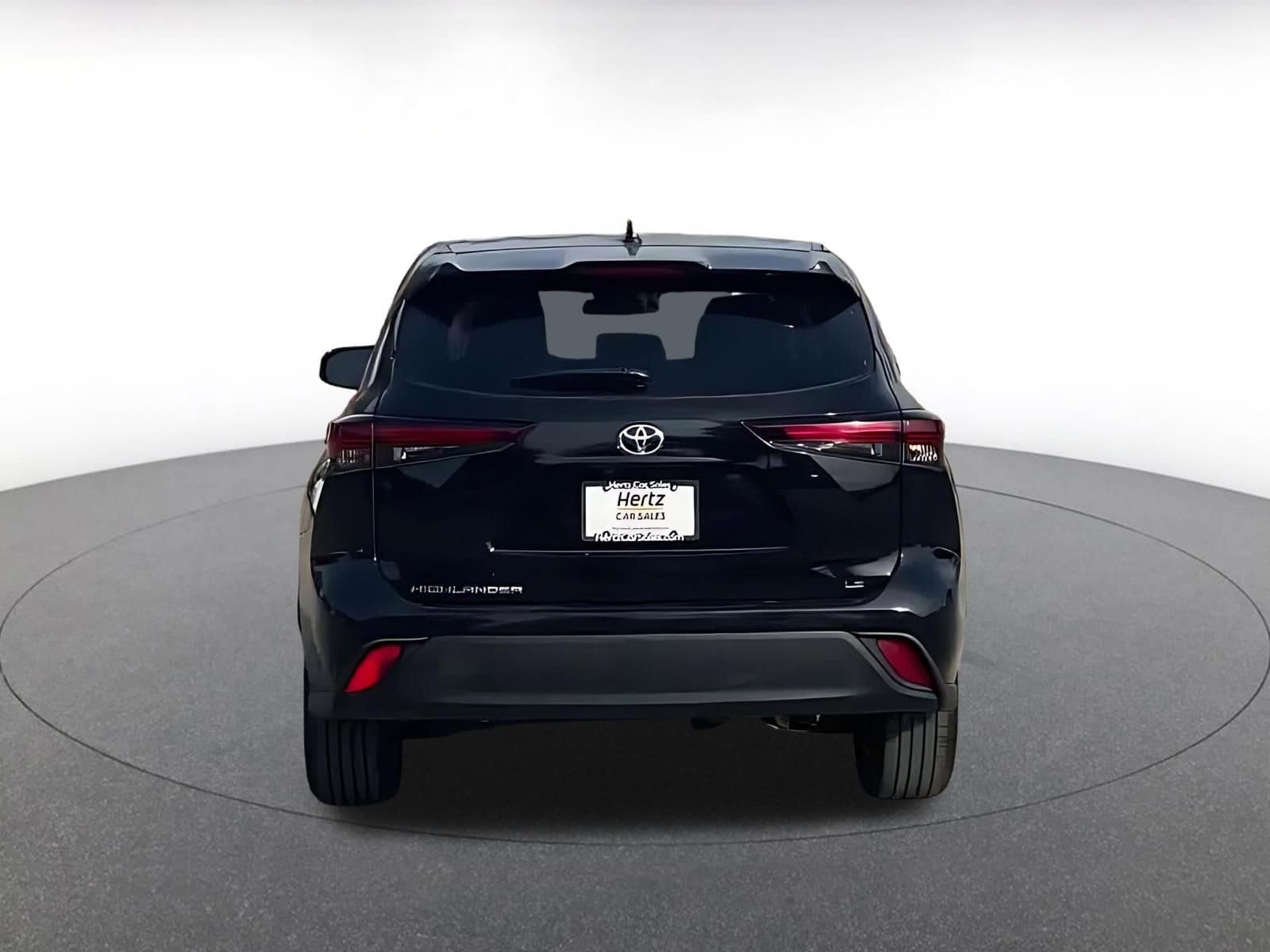 Thumbnail: 2025 Toyota Highlander - 12