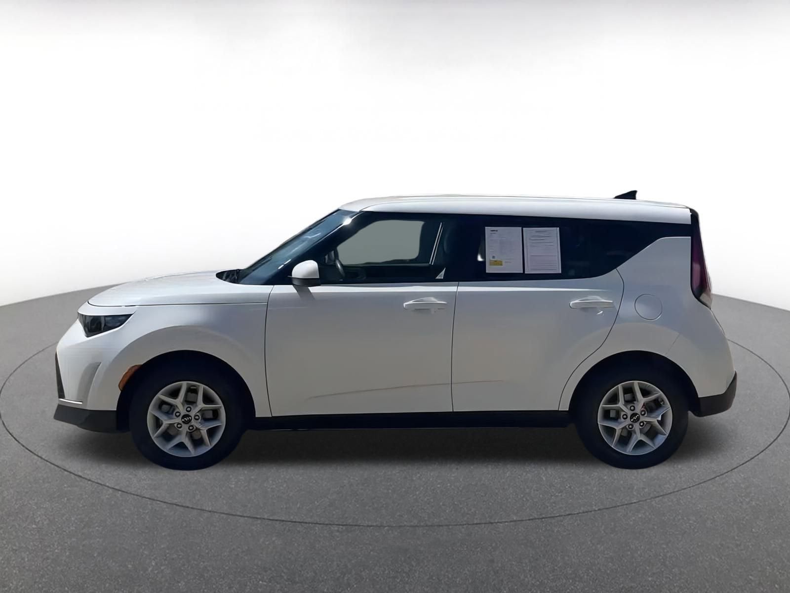 Thumbnail: 2025 Kia Soul - 8