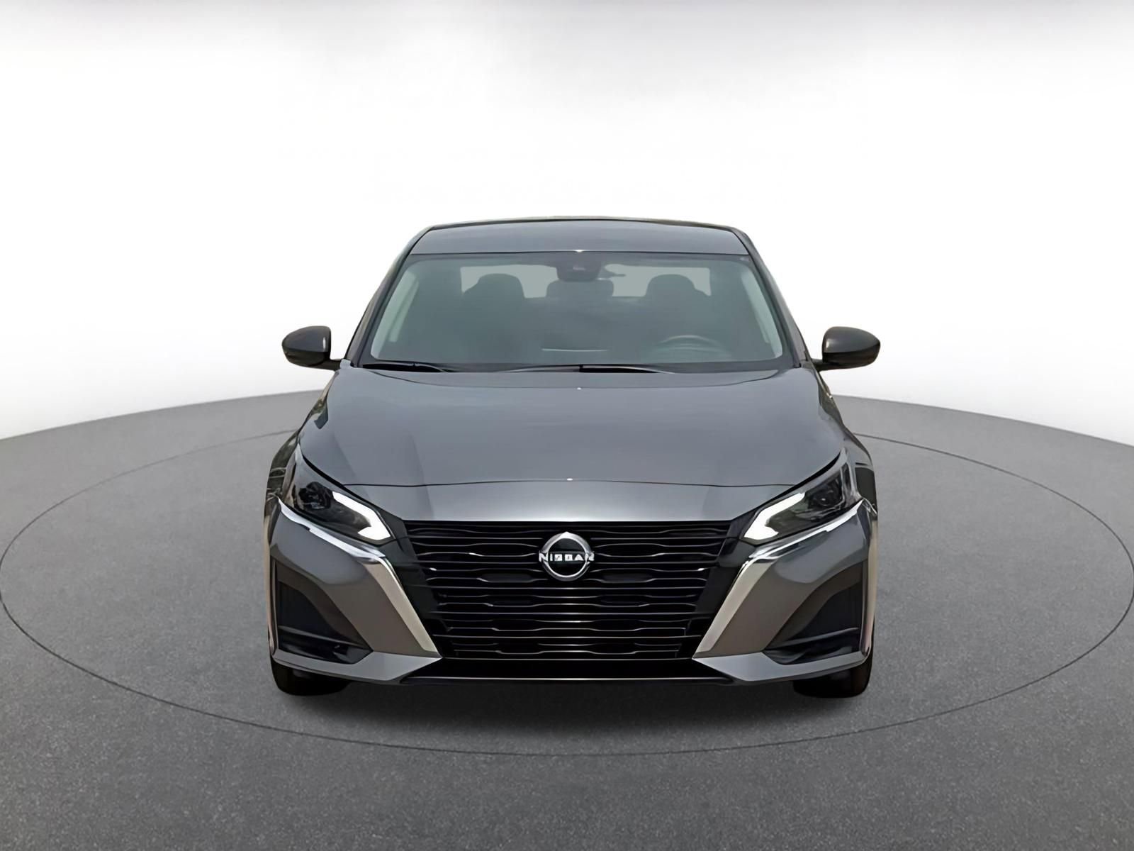 Thumbnail: 2025 Nissan Altima - 4