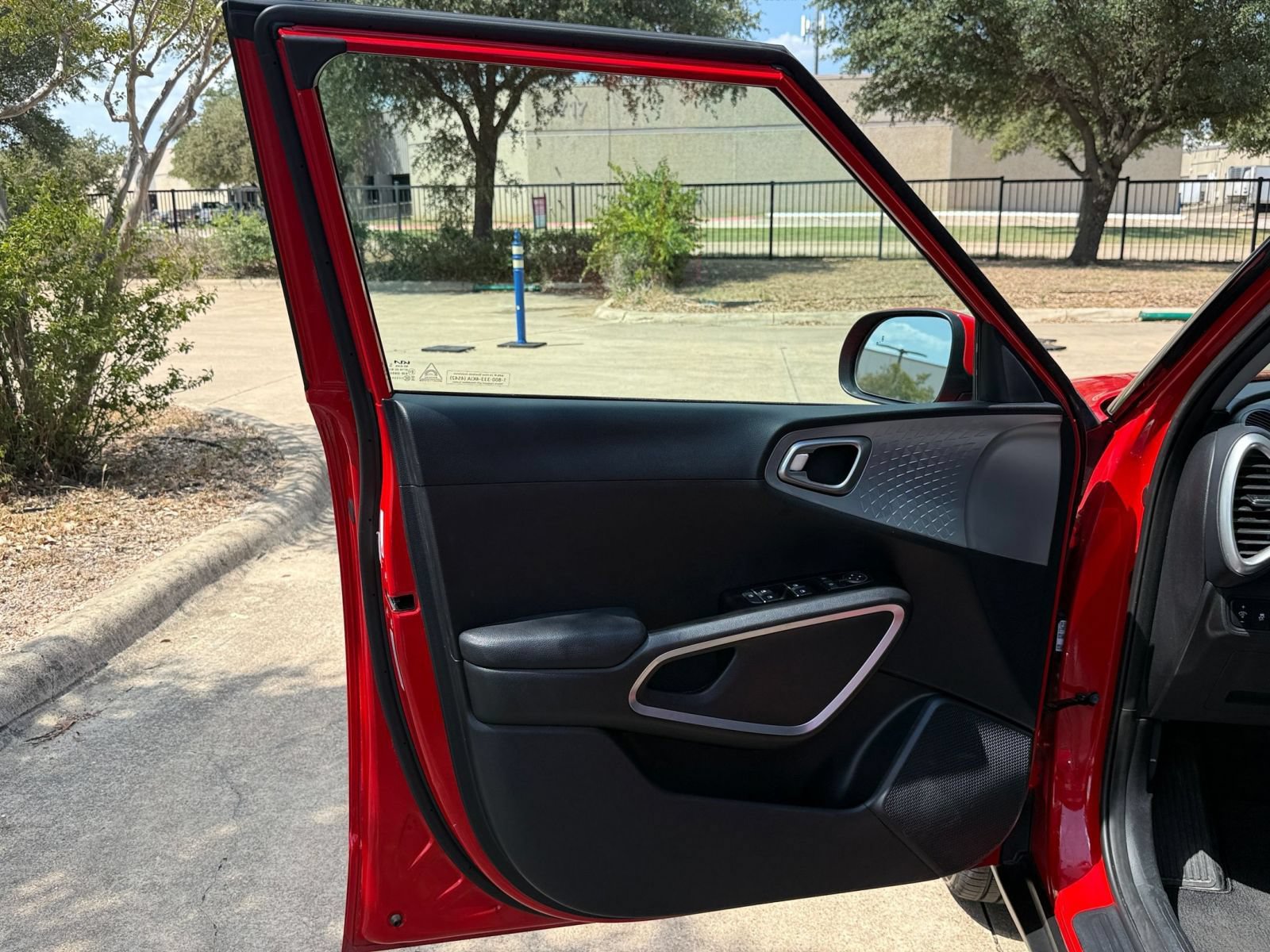 Thumbnail: 2025 Kia Soul - 18