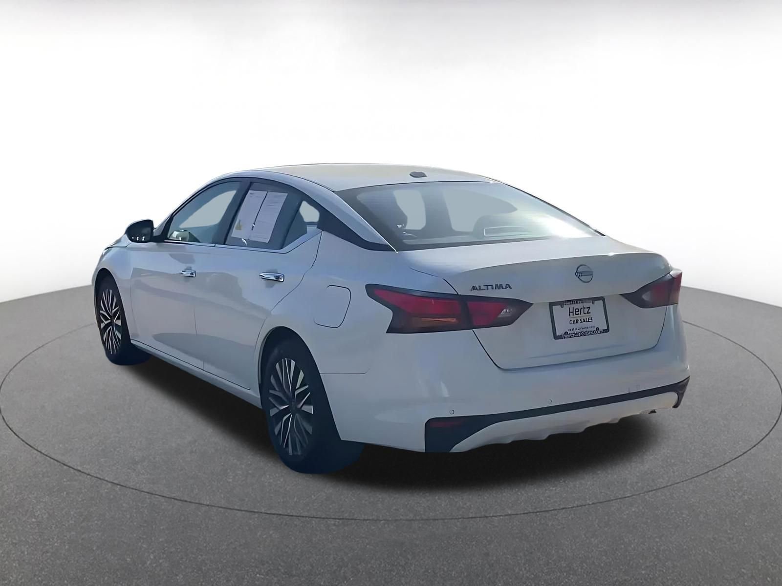 Thumbnail: 2025 Nissan Altima - 11