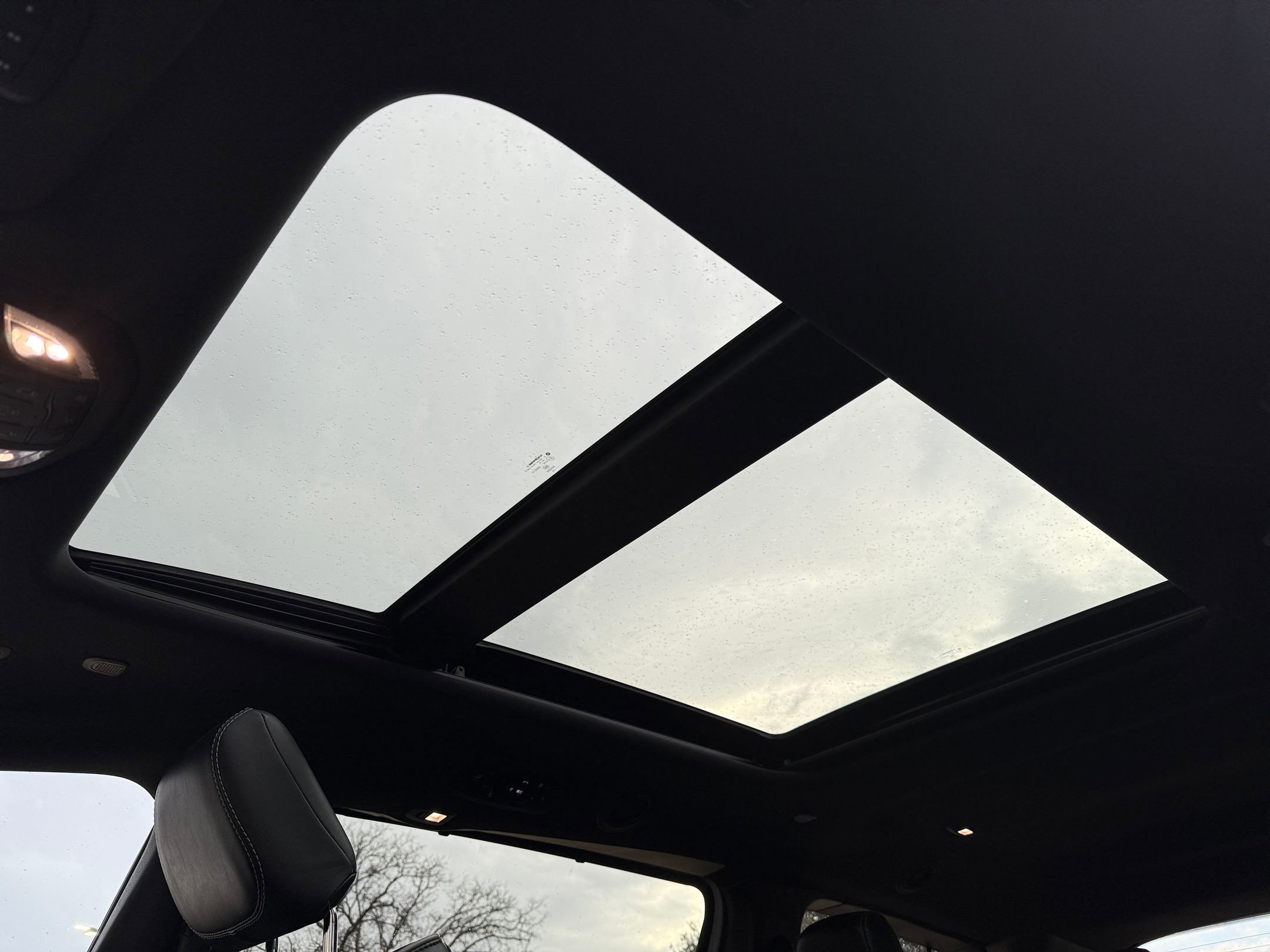 Thumbnail: 2025 Chrysler Pacifica - 33