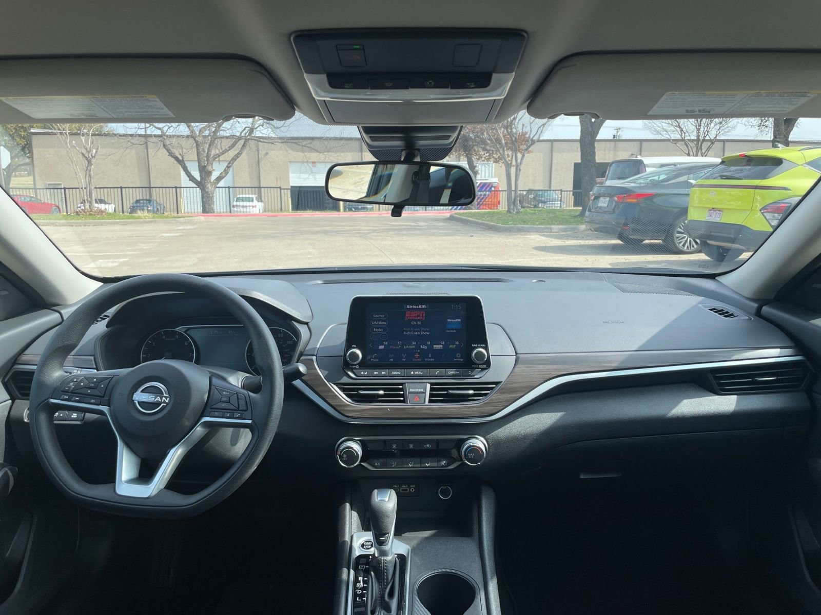 Thumbnail: 2025 Nissan Altima - 34