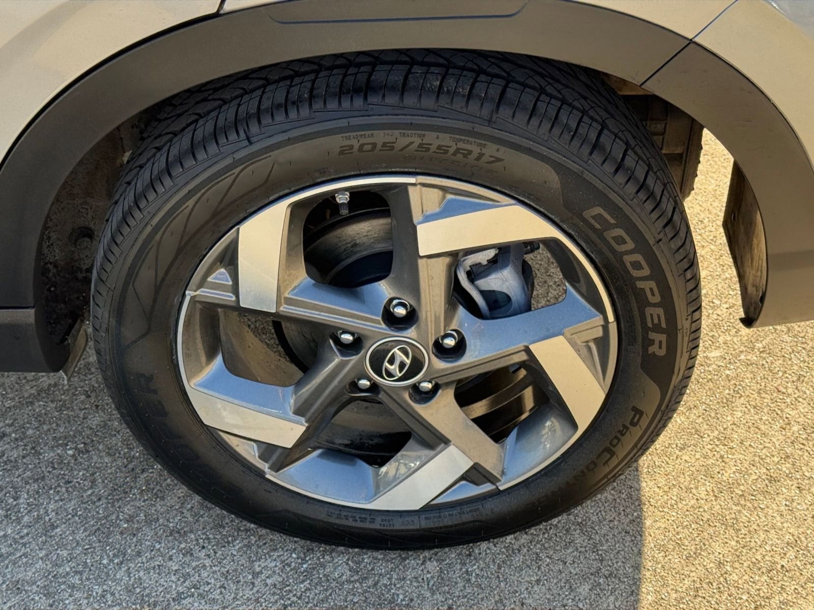 Thumbnail: 2025 Hyundai Venue - 31