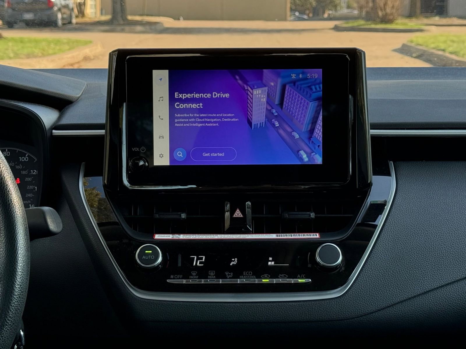 Thumbnail: 2025 Toyota Corolla - 17