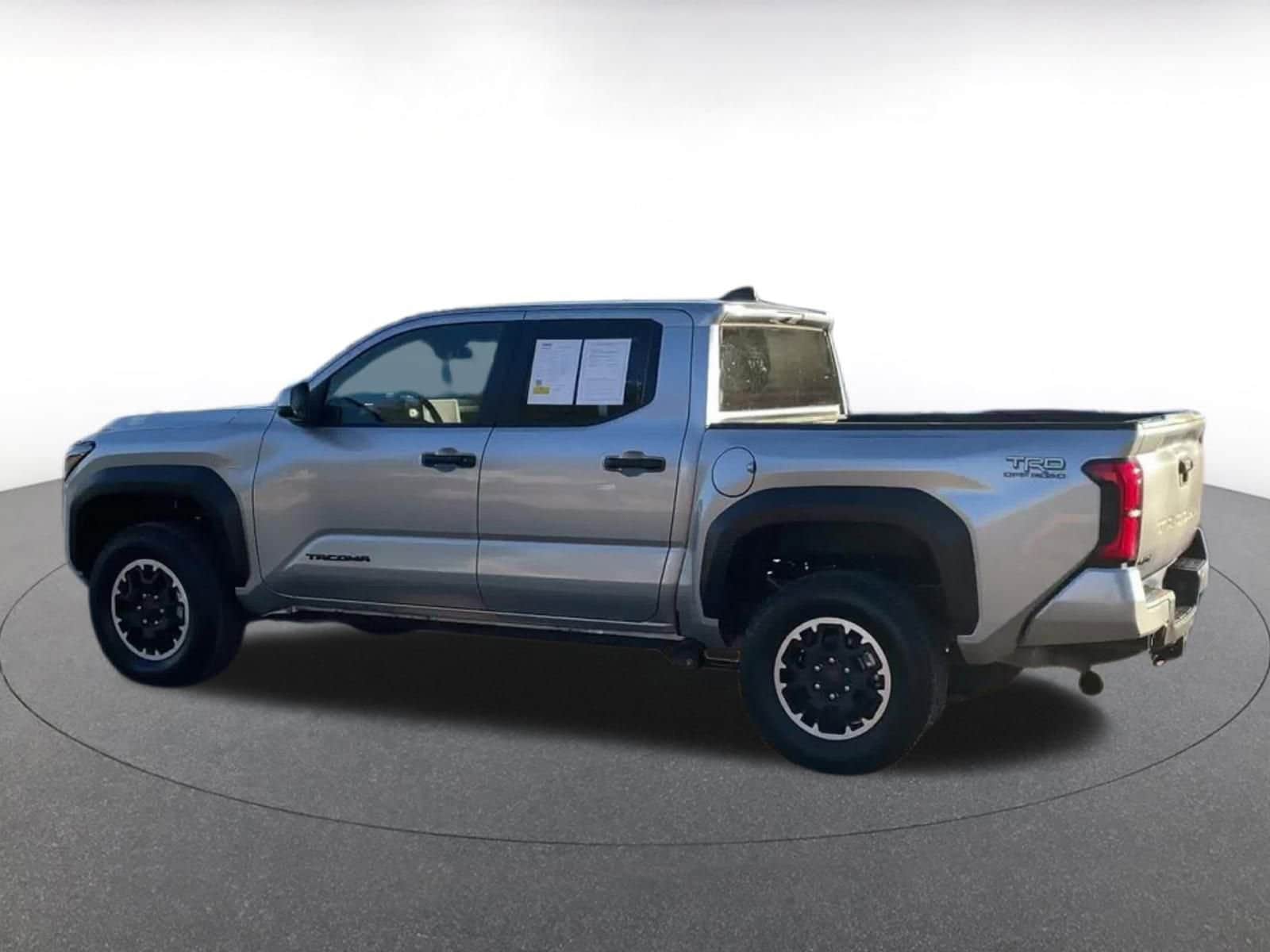 Thumbnail: 2025 Toyota Tacoma - 10