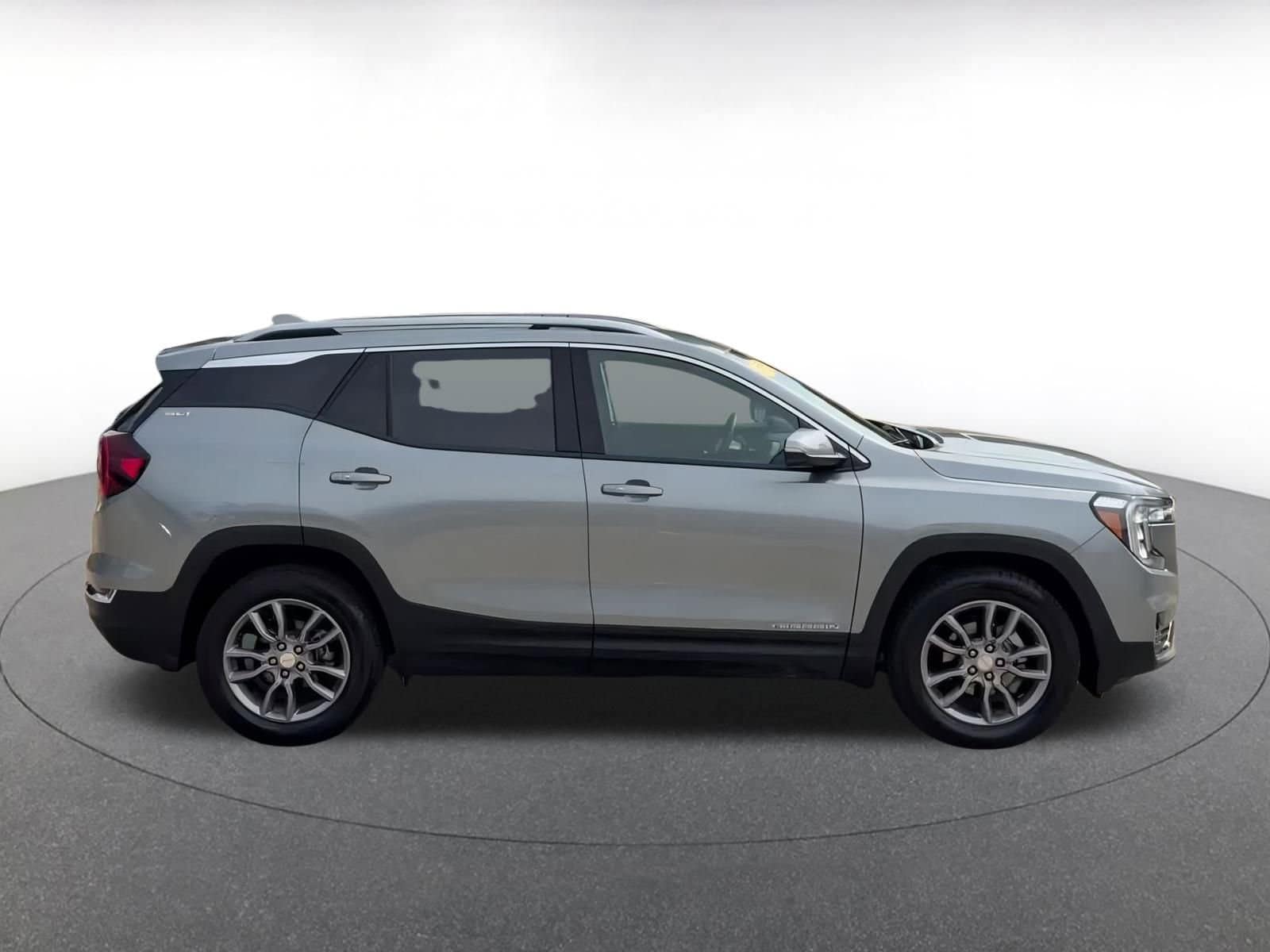 Thumbnail: 2024 GMC Terrain - 16