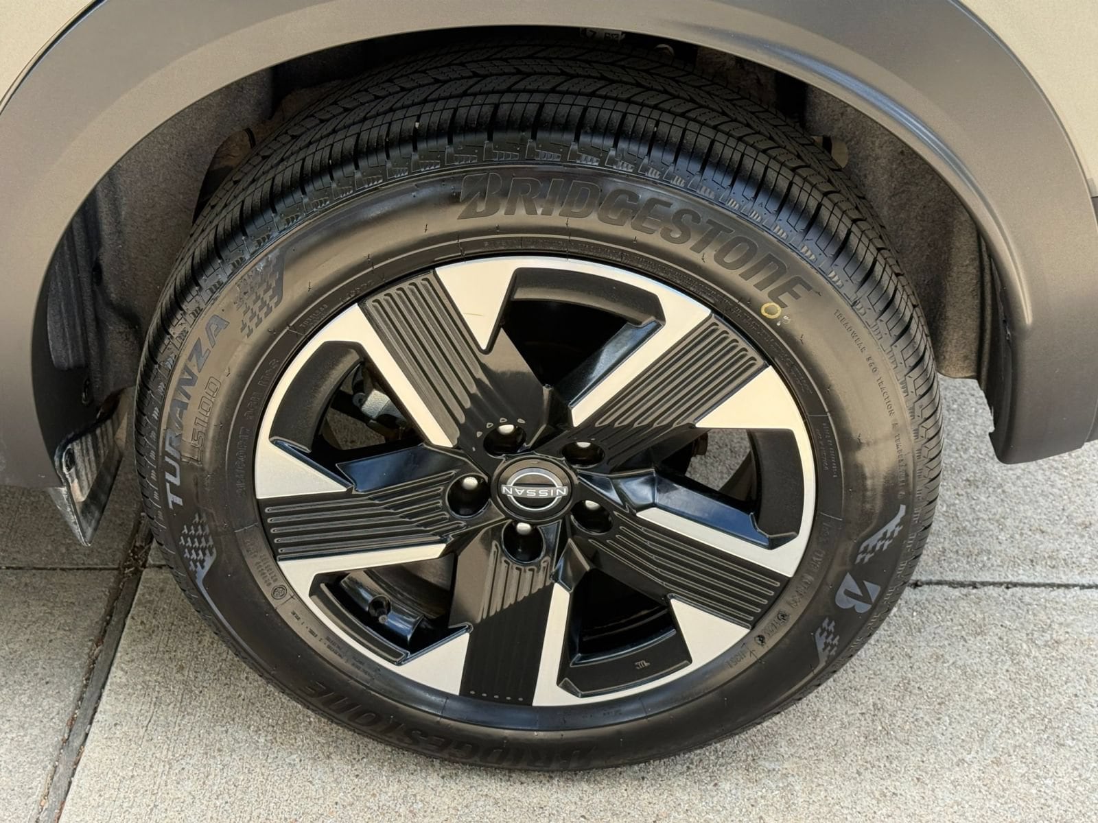 Thumbnail: 2026 Nissan Kicks - 29