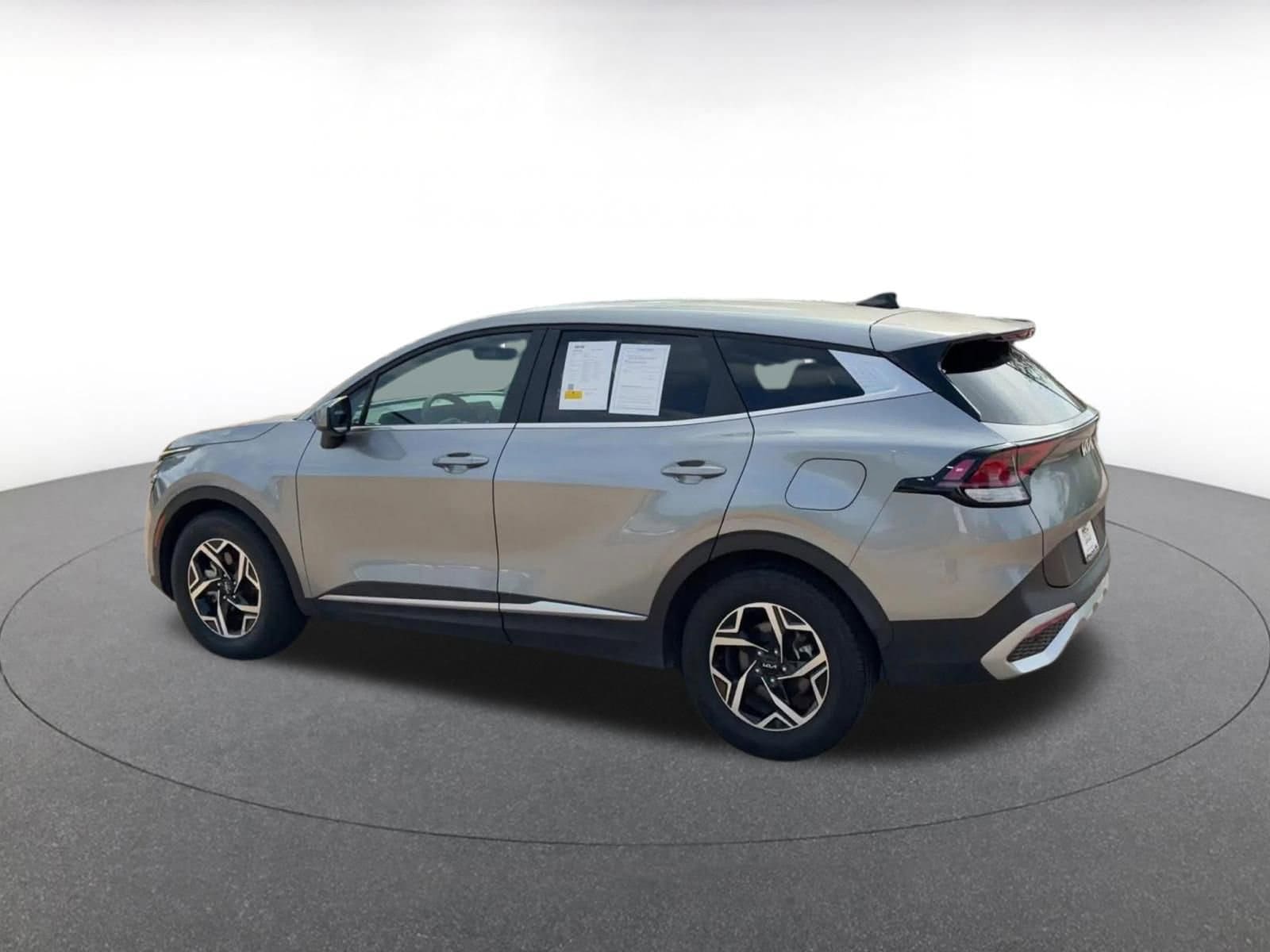 Thumbnail: 2024 Kia Sportage - 11