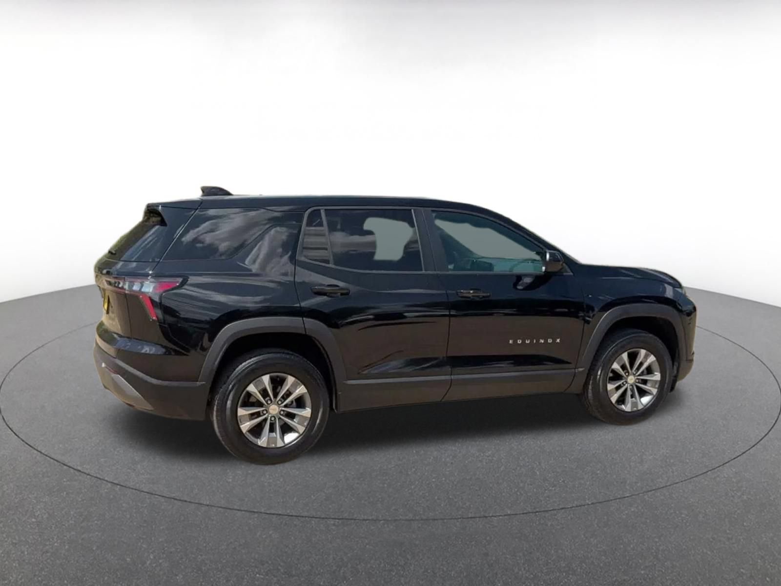 Thumbnail: 2025 Chevrolet Equinox - 14
