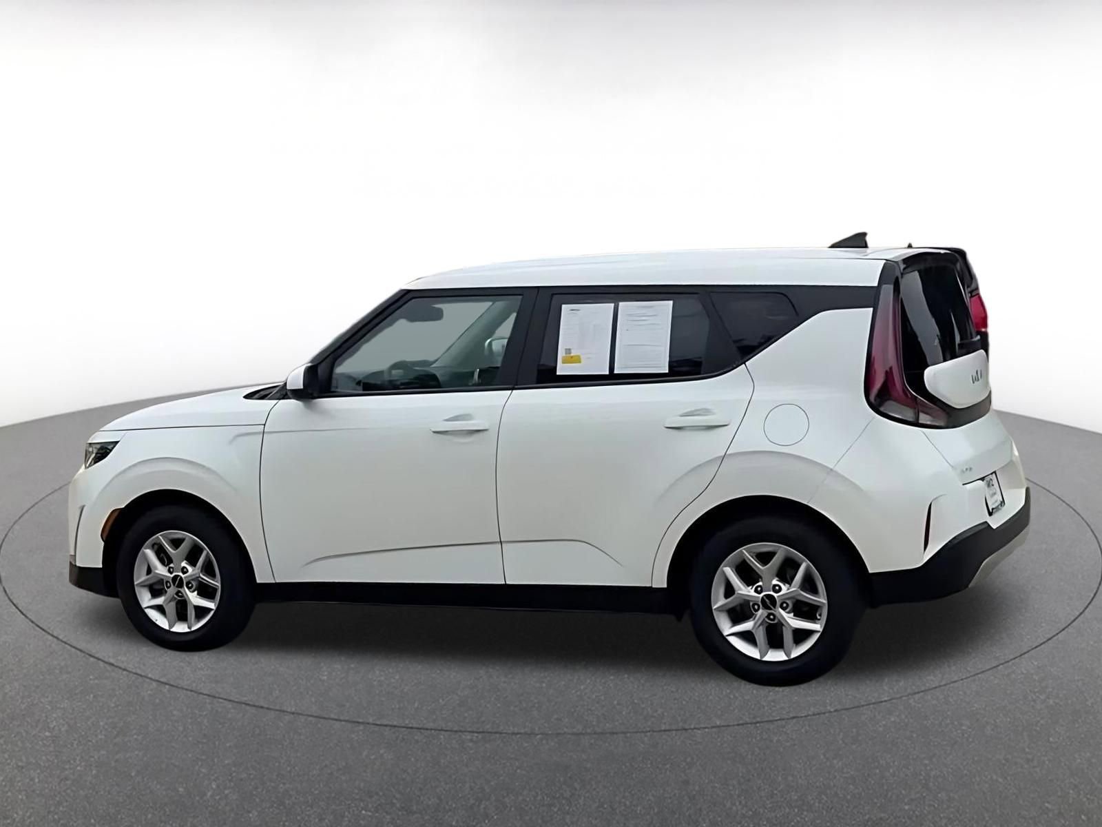 Thumbnail: 2025 Kia Soul - 10