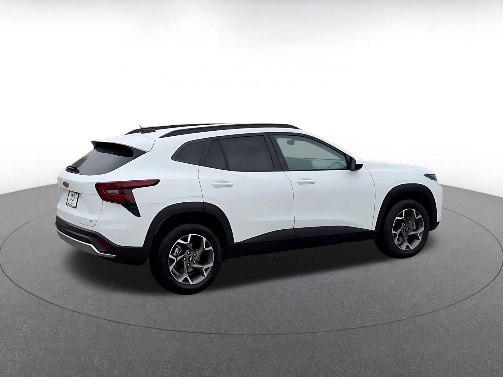 Thumbnail: 2025 Chevrolet Trax - 15