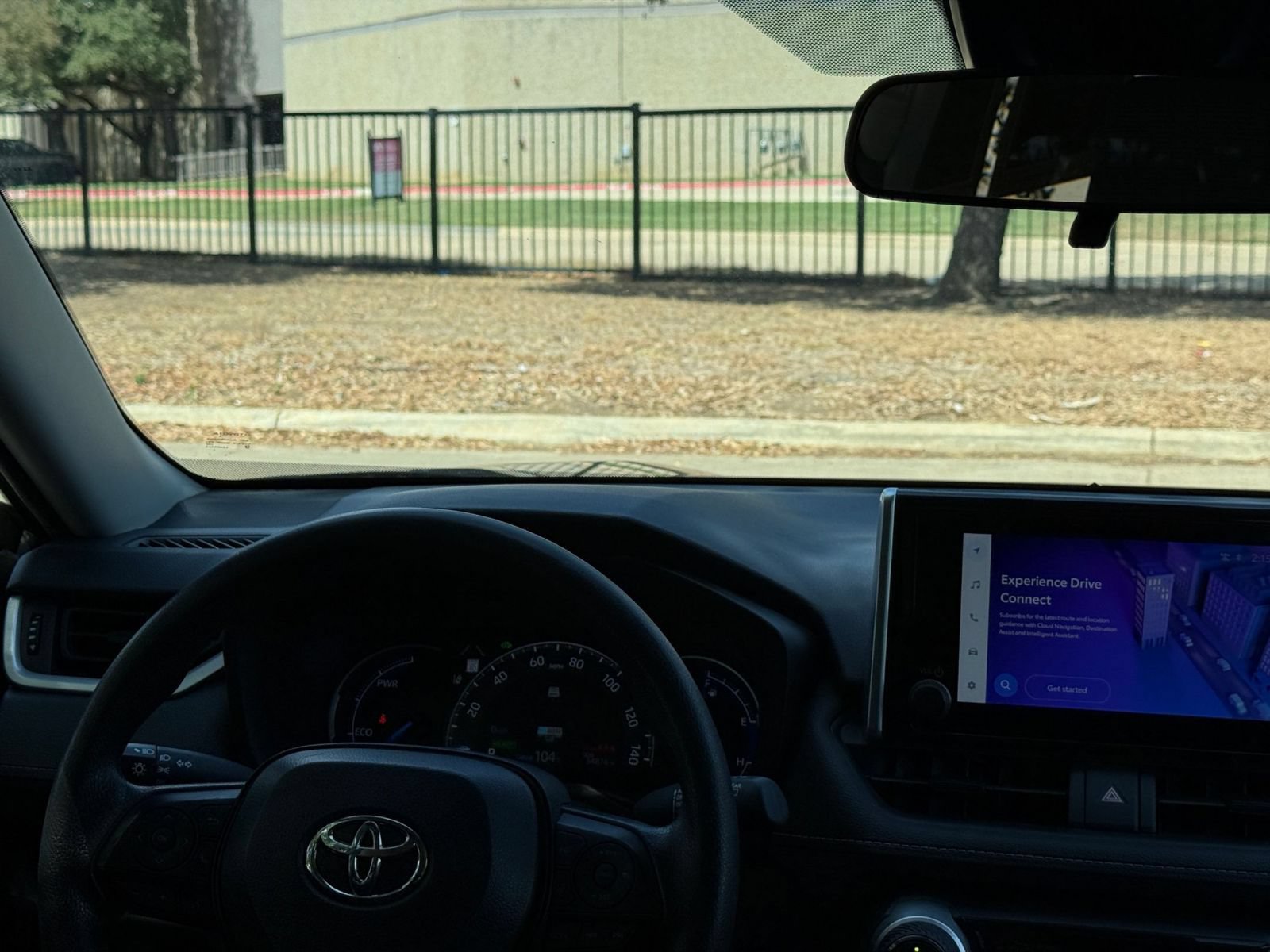 Thumbnail: 2024 Toyota RAV4 - 33