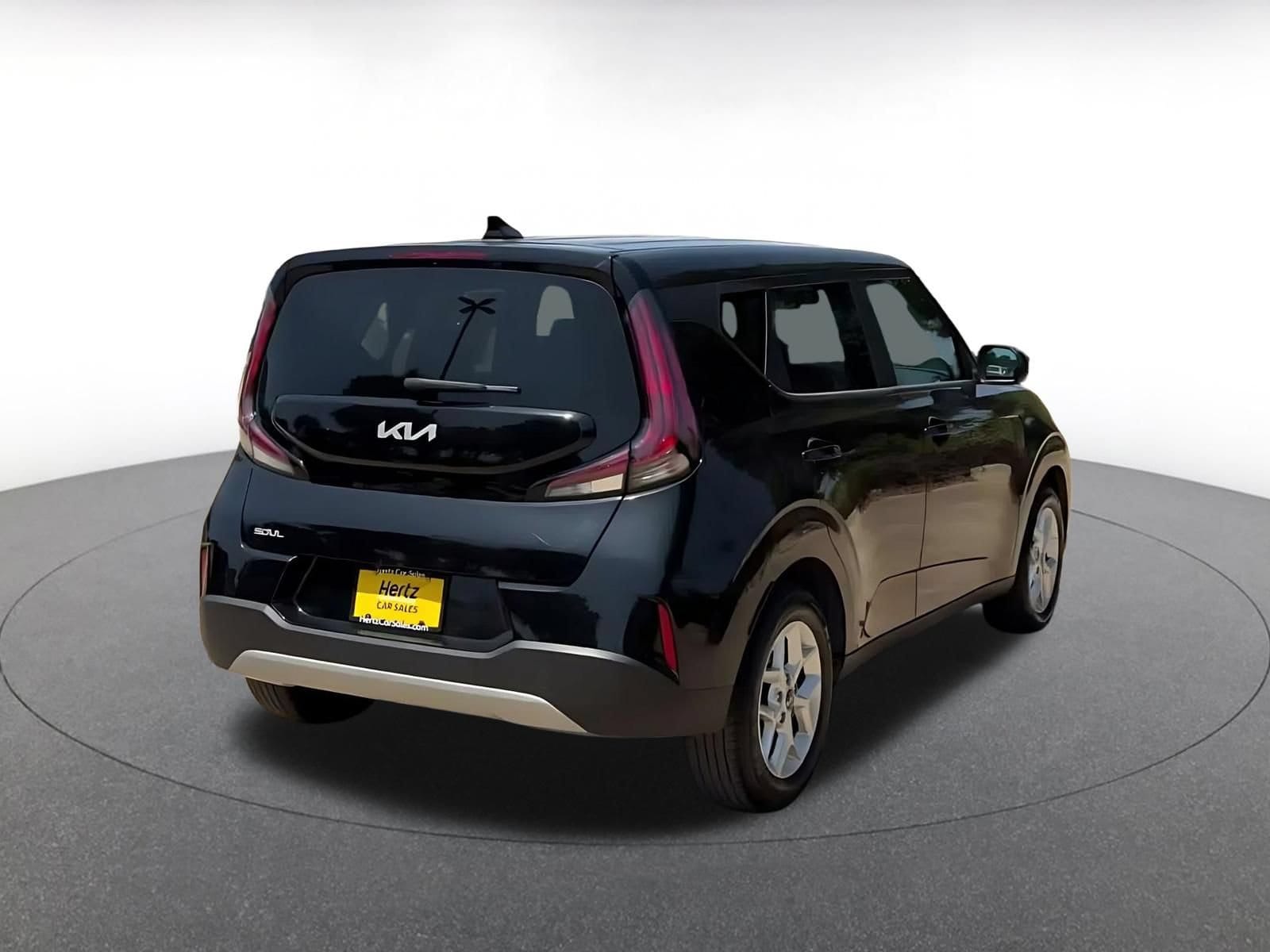 Thumbnail: 2025 Kia Soul - 13