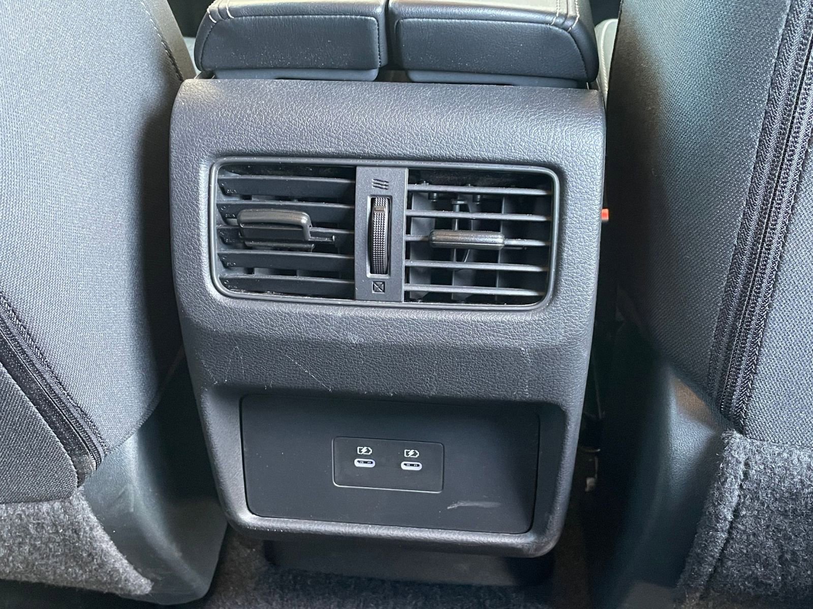 Thumbnail: 2025 Nissan Rogue - 25