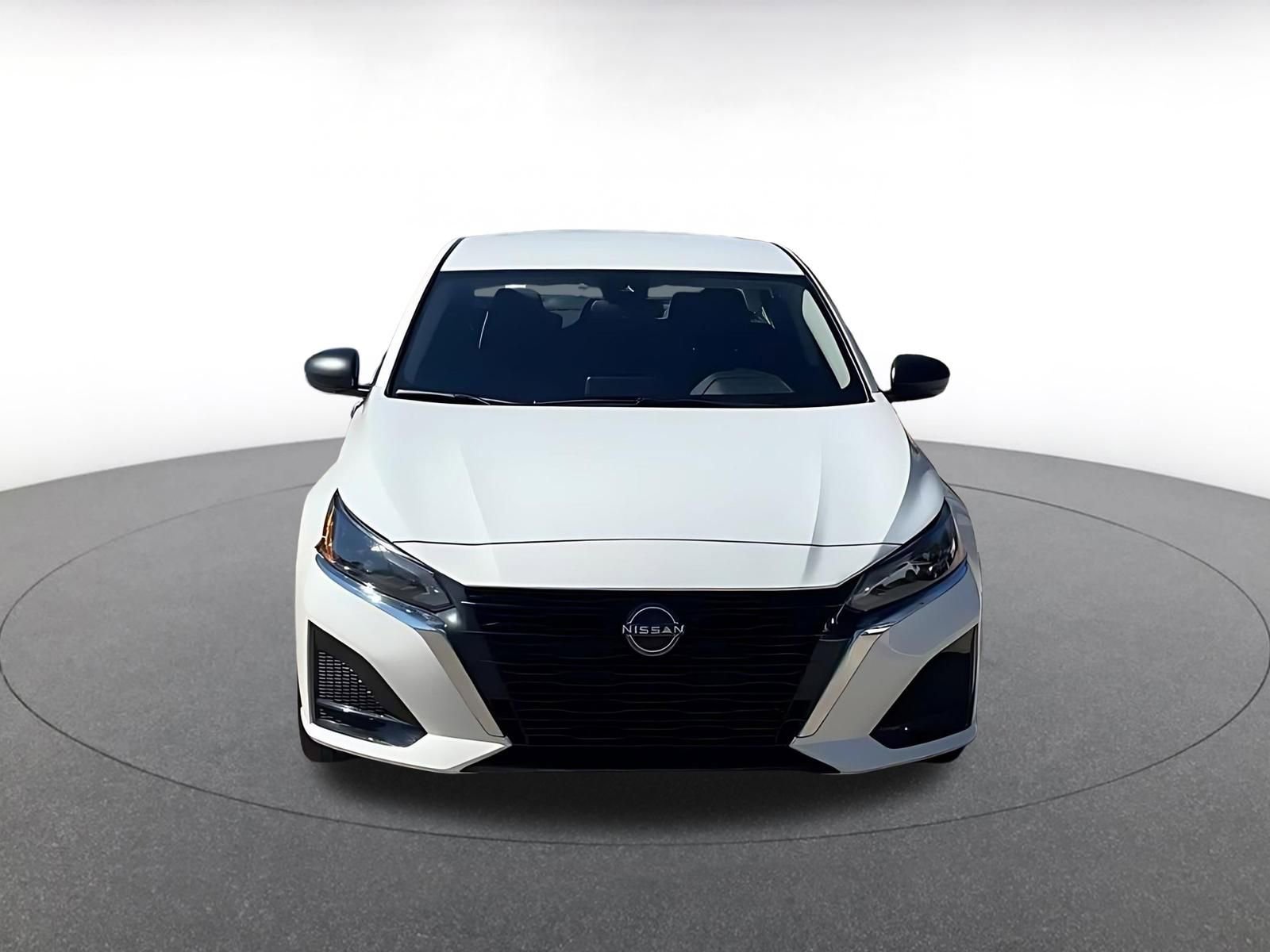 Thumbnail: 2025 Nissan Altima - 4