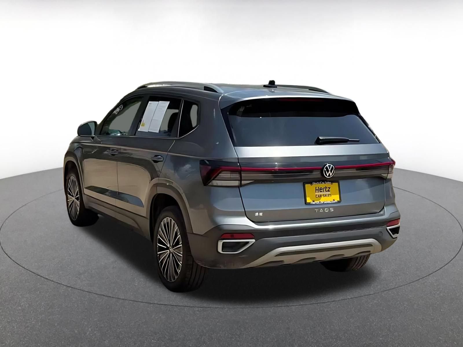 Thumbnail: 2026 Volkswagen Taos - 10