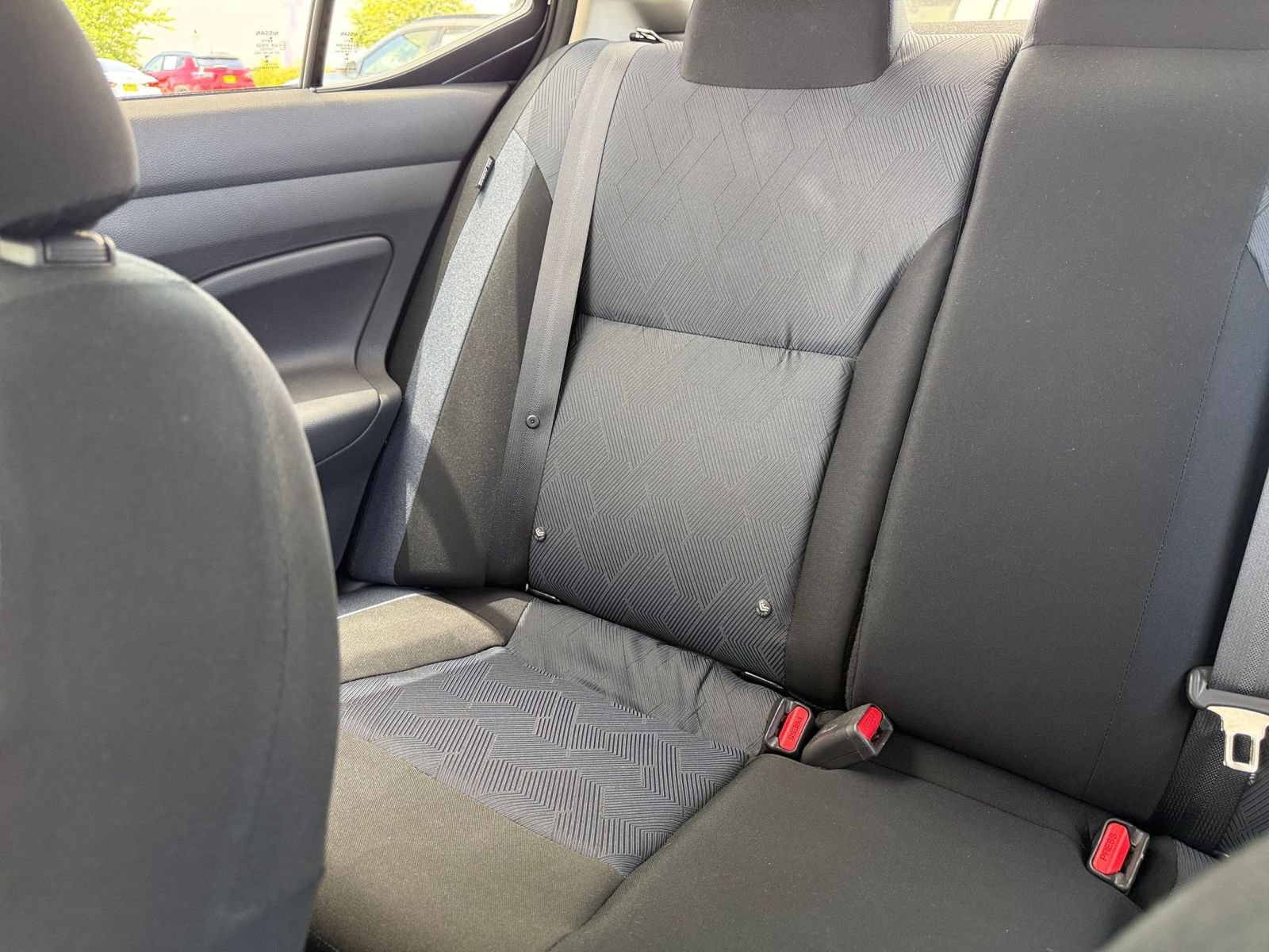 2025 Nissan Versa Sedan SV - Photo 39