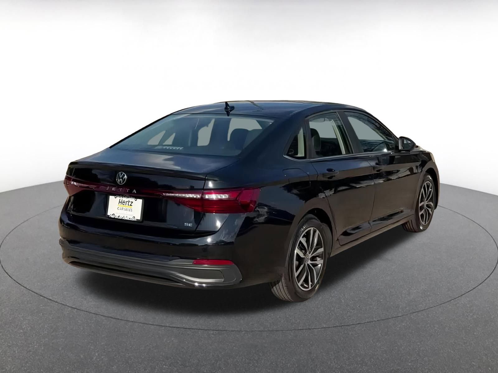 Thumbnail: 2025 Volkswagen Jetta - 14