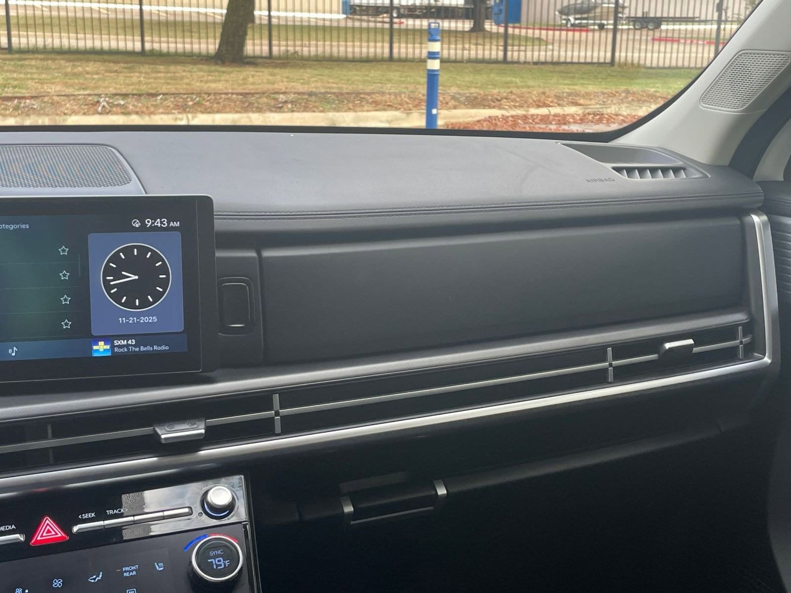 Thumbnail: 2025 Hyundai Santa Fe - 35