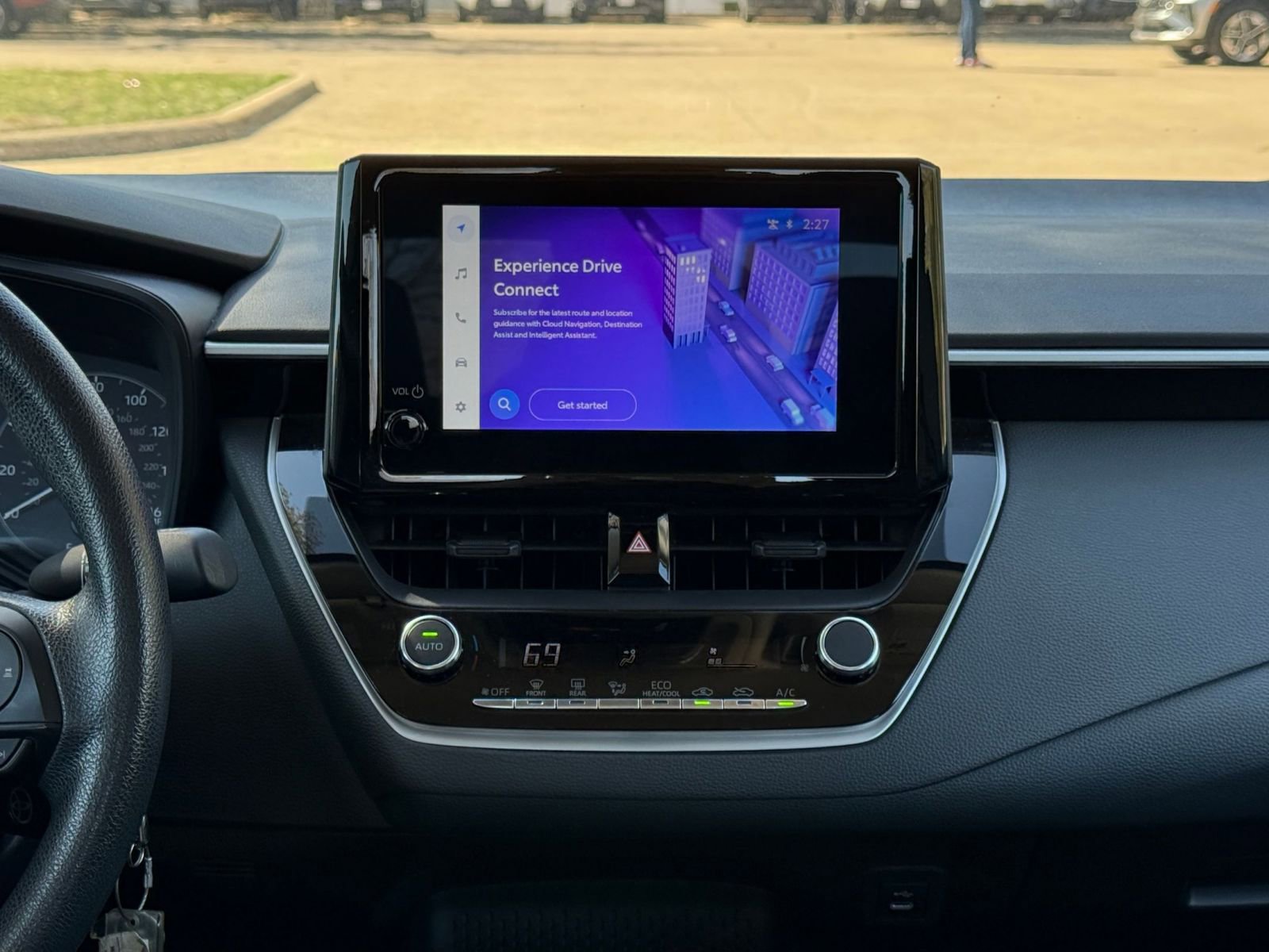 Thumbnail: 2025 Toyota Corolla - 17