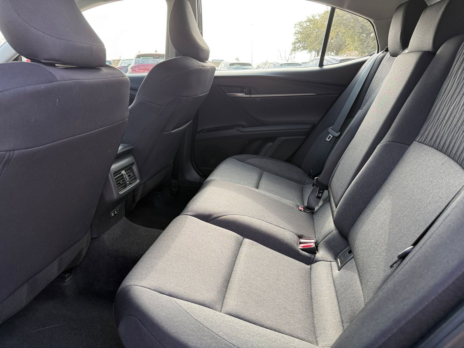 Thumbnail: 2025 Toyota Camry - 27