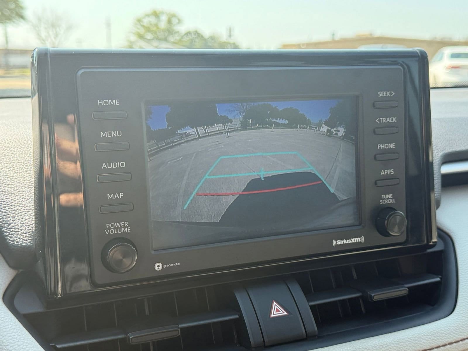 Thumbnail: 2021 Toyota RAV4 - 17