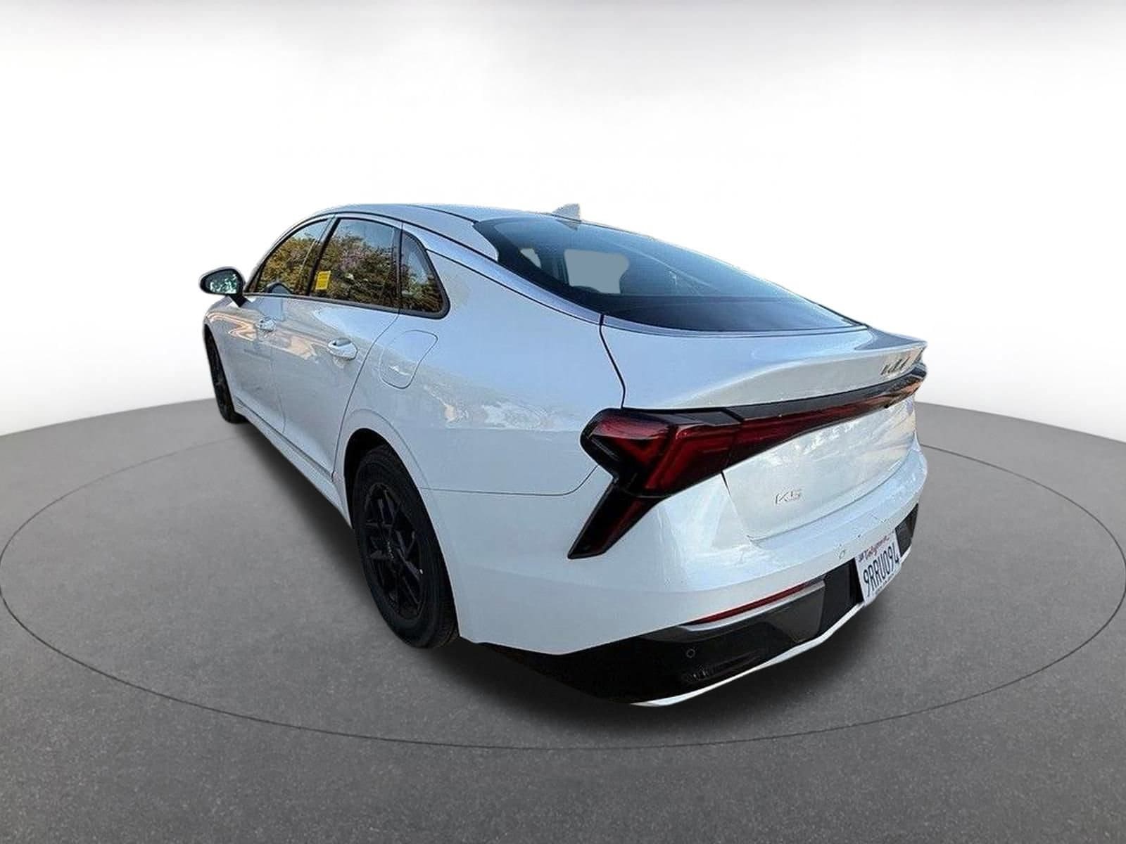 Thumbnail: 2025 Kia K5 - 3